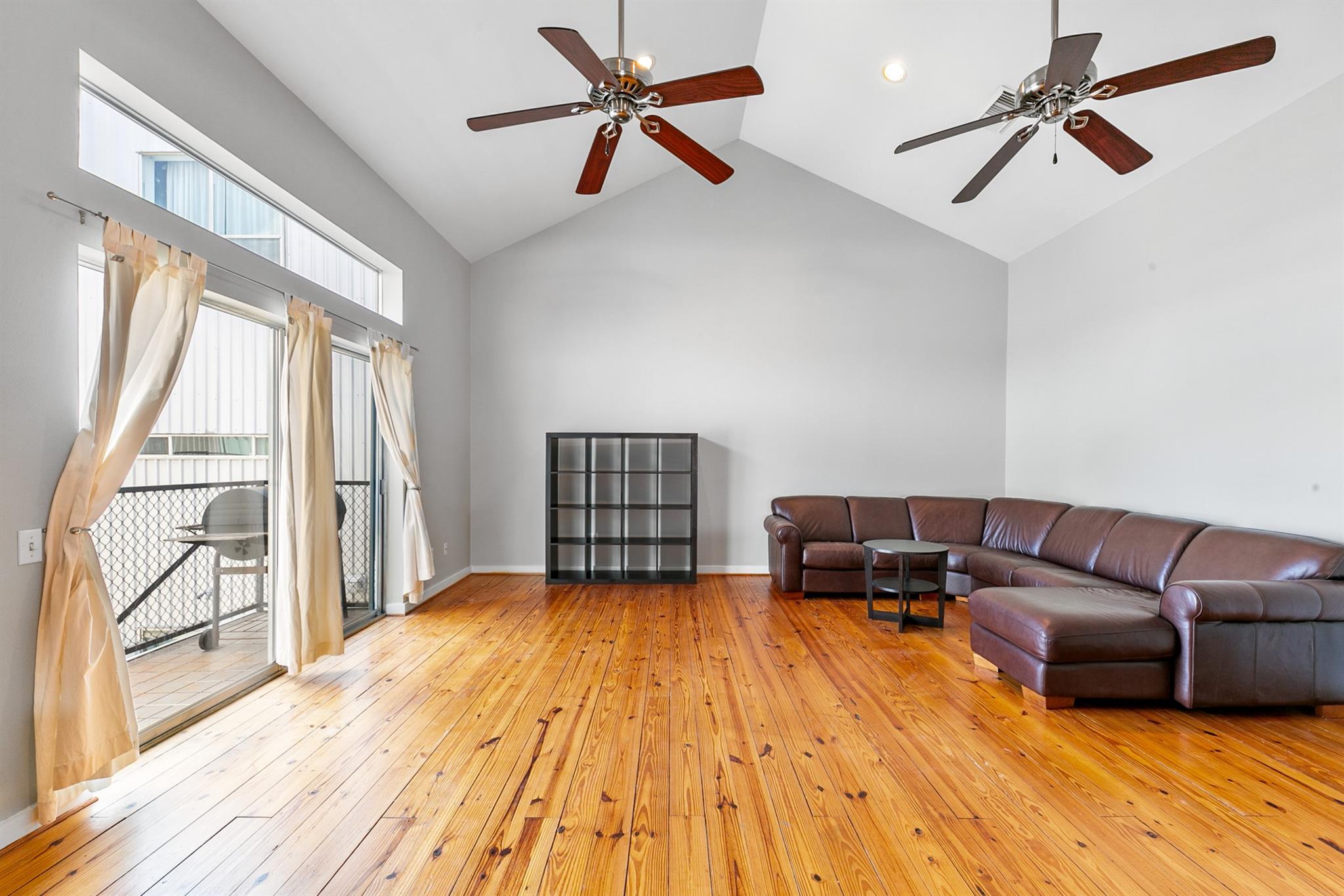 2614 Chenevert Street, Houston