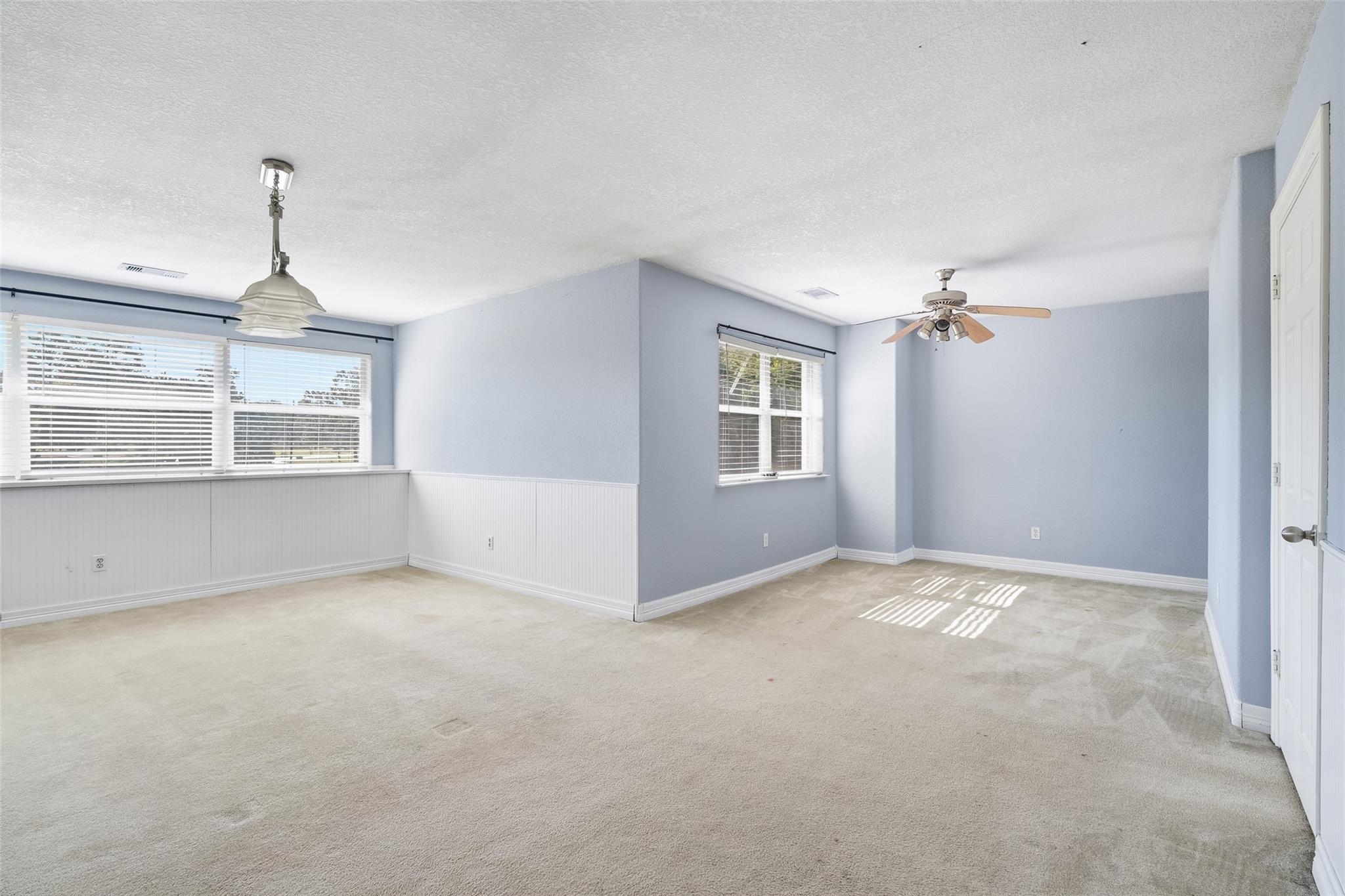 11836 Seashell Circle