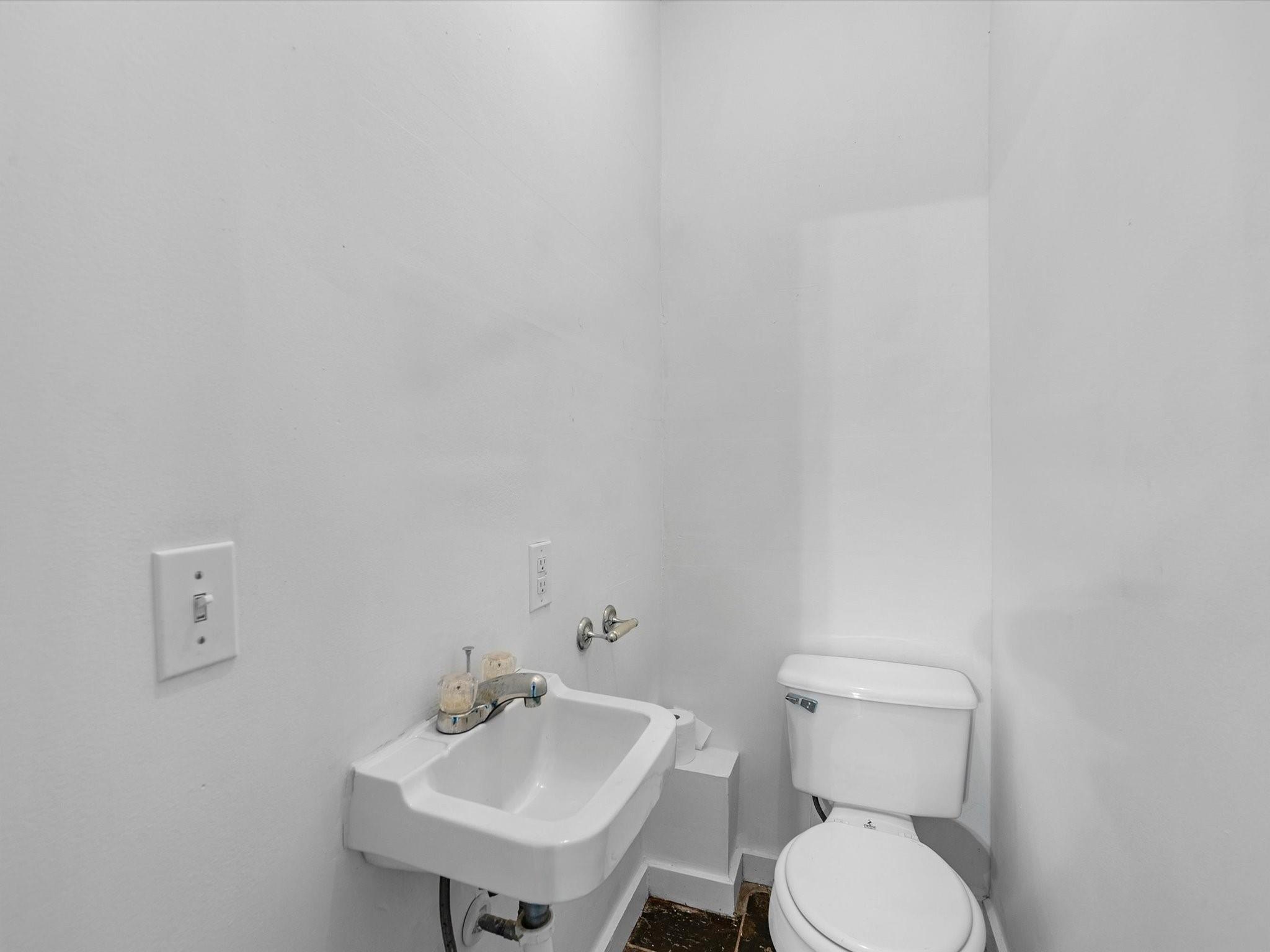 5419 Gulfton Street # H Unit: A-H