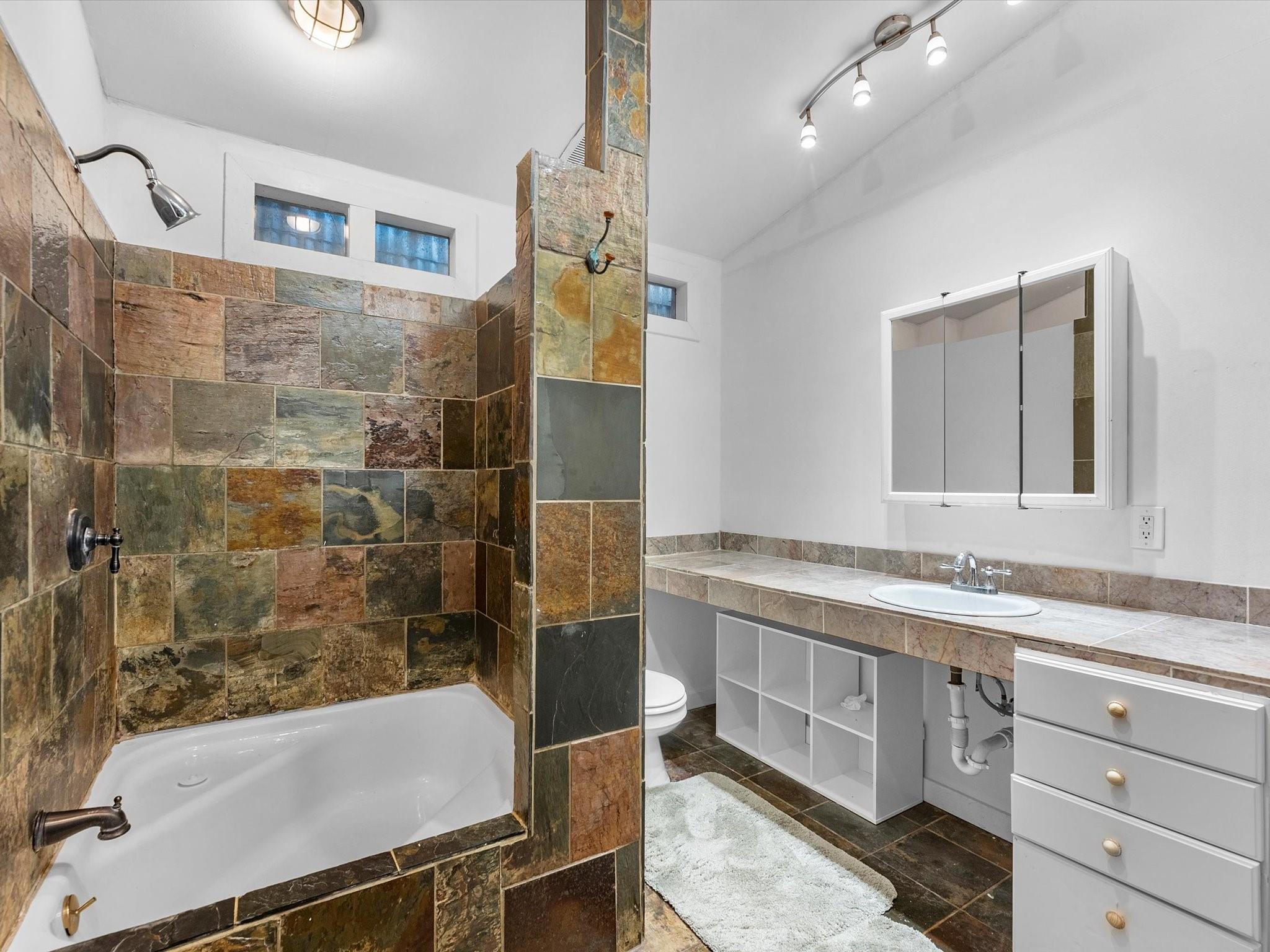 5419 Gulfton Street # H Unit: A-H