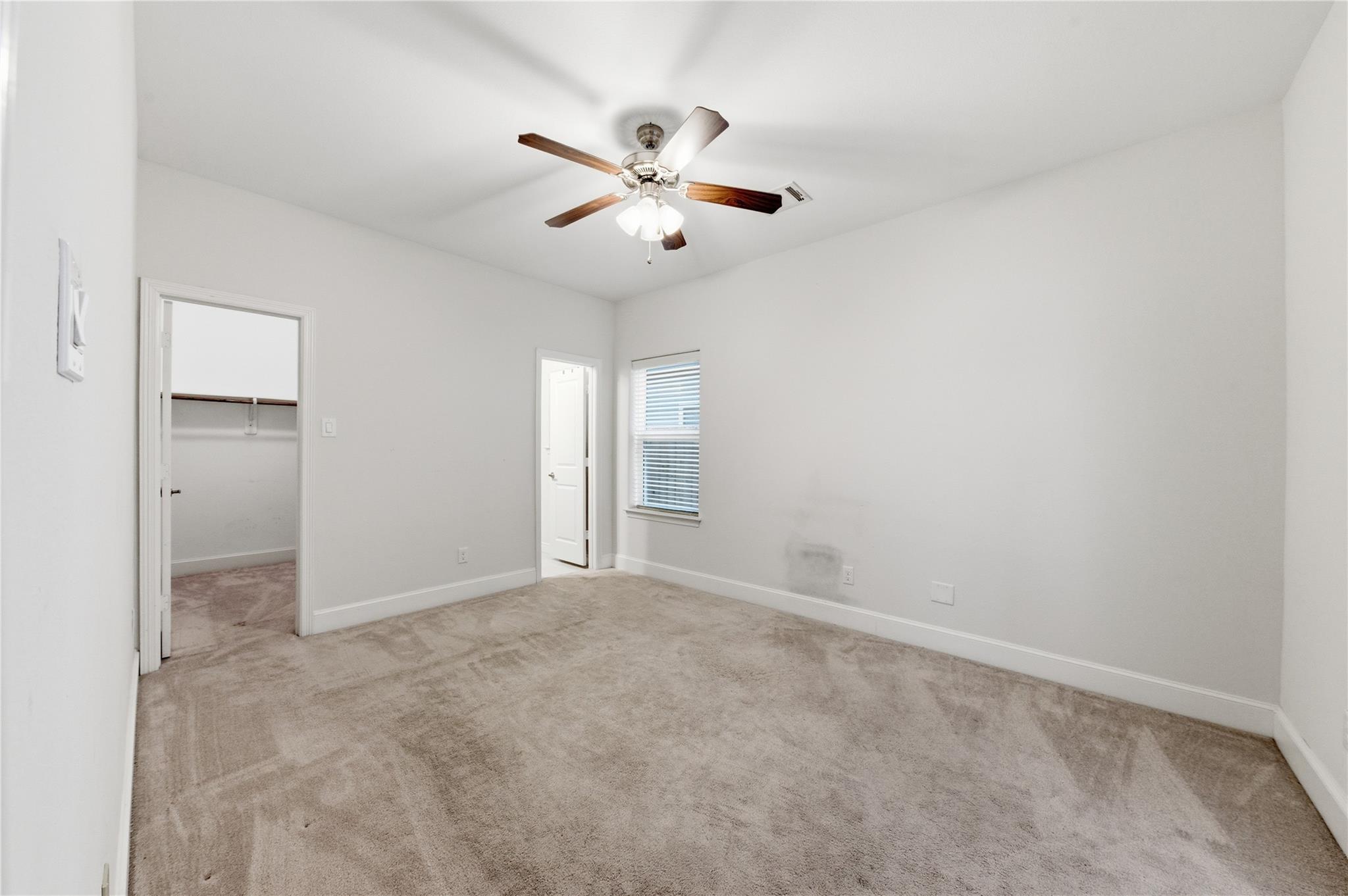 960 W 24th Street