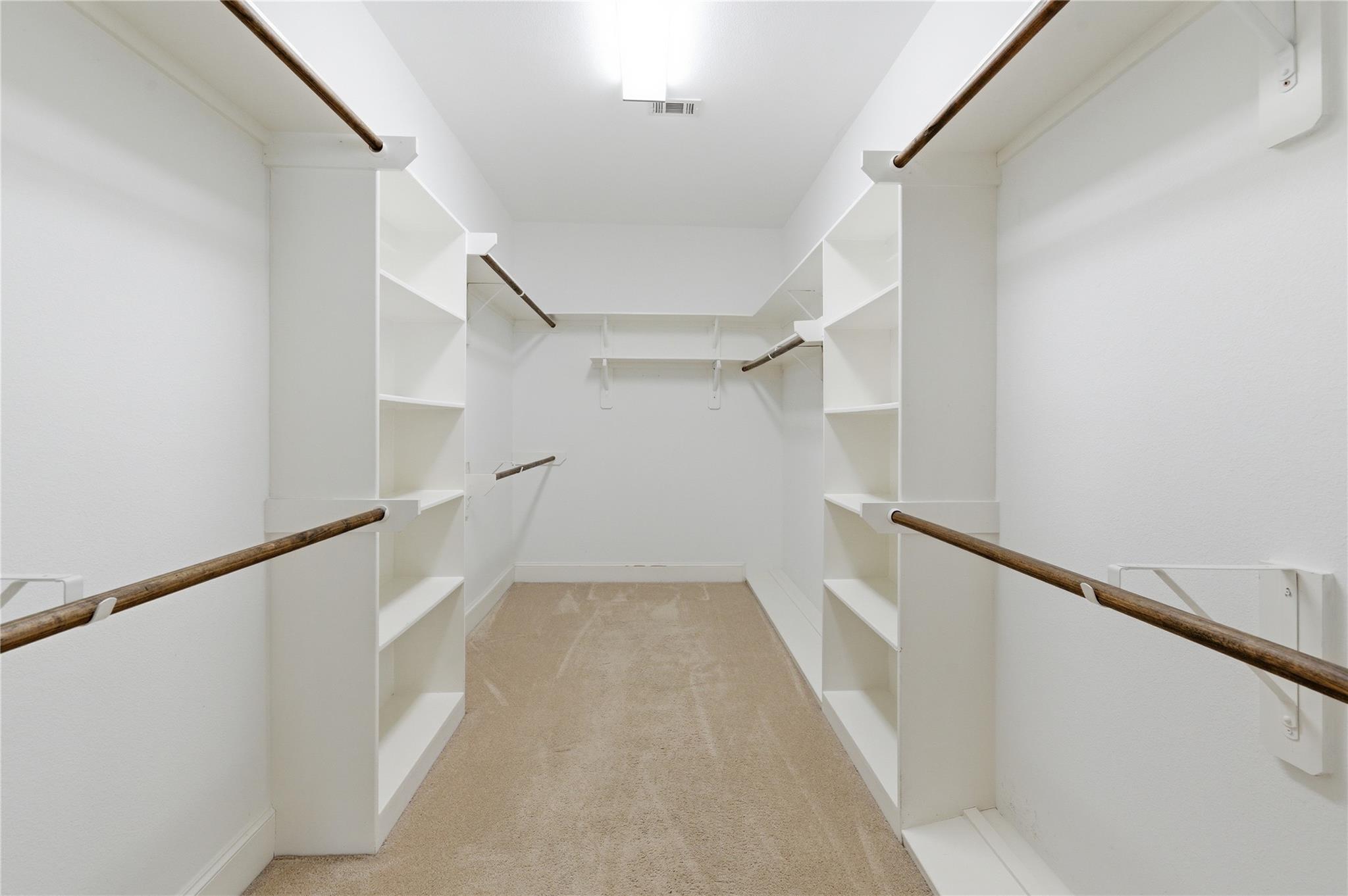 960 W 24th Street