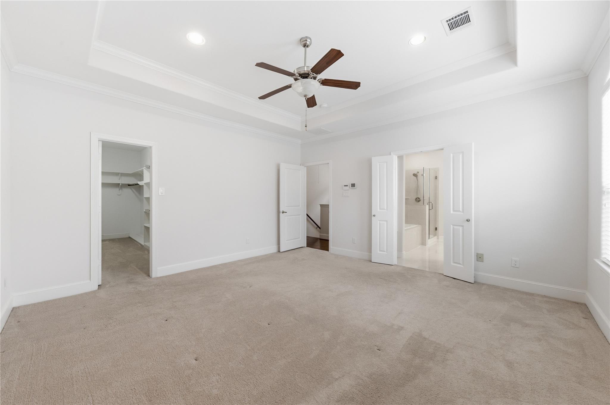 960 W 24th Street