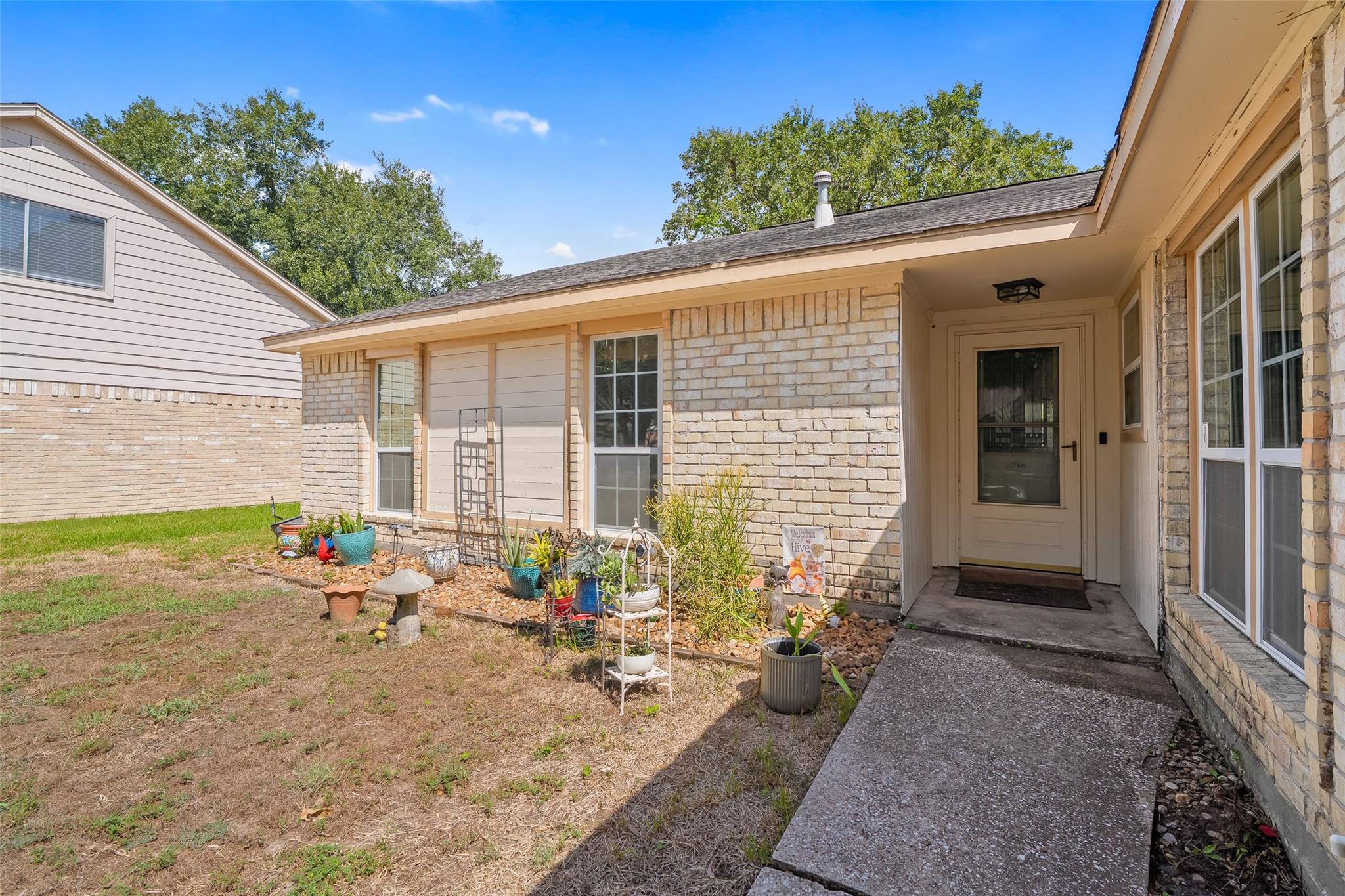 25806 Old Carriage Lane