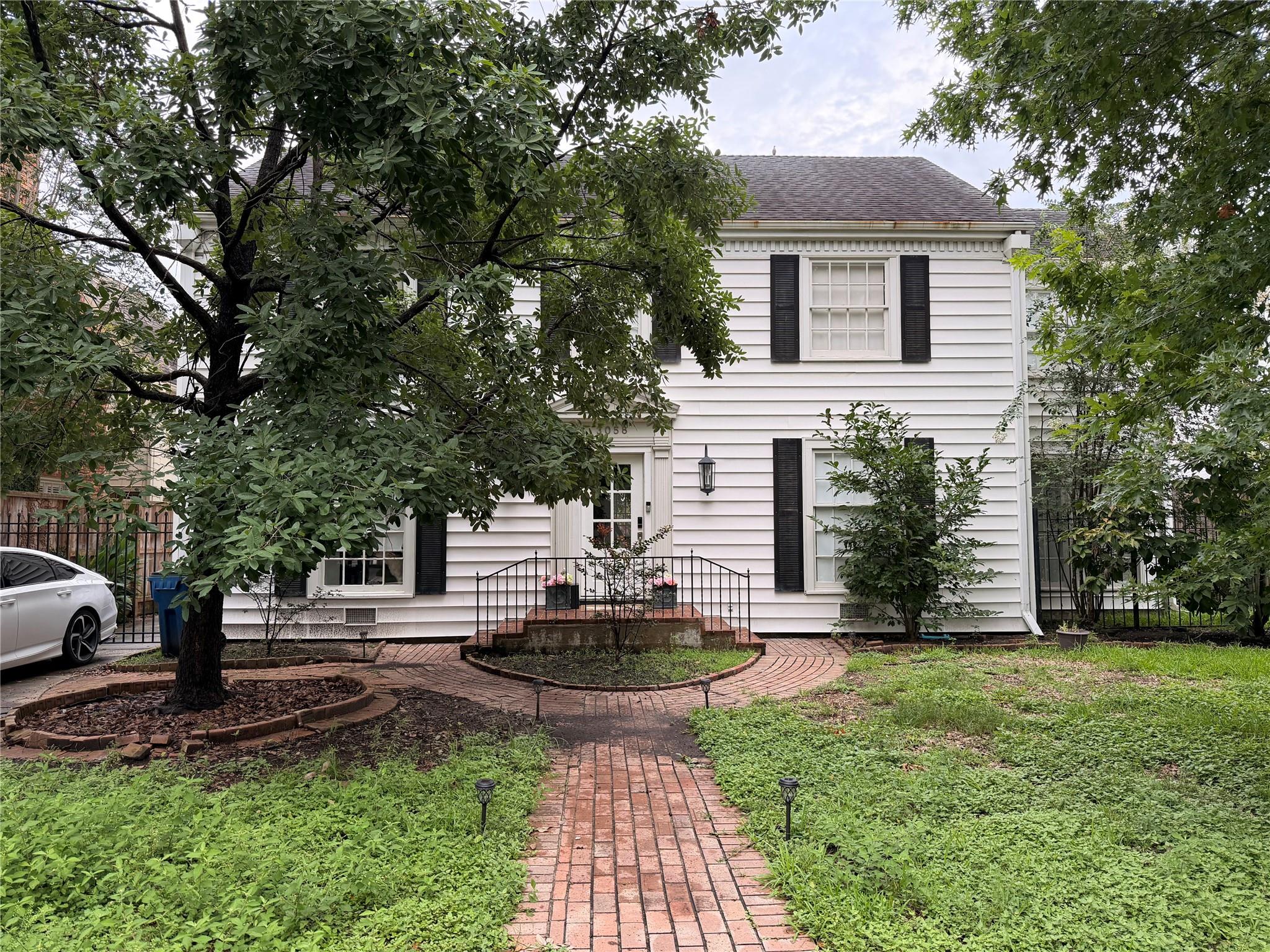 3058 Locke