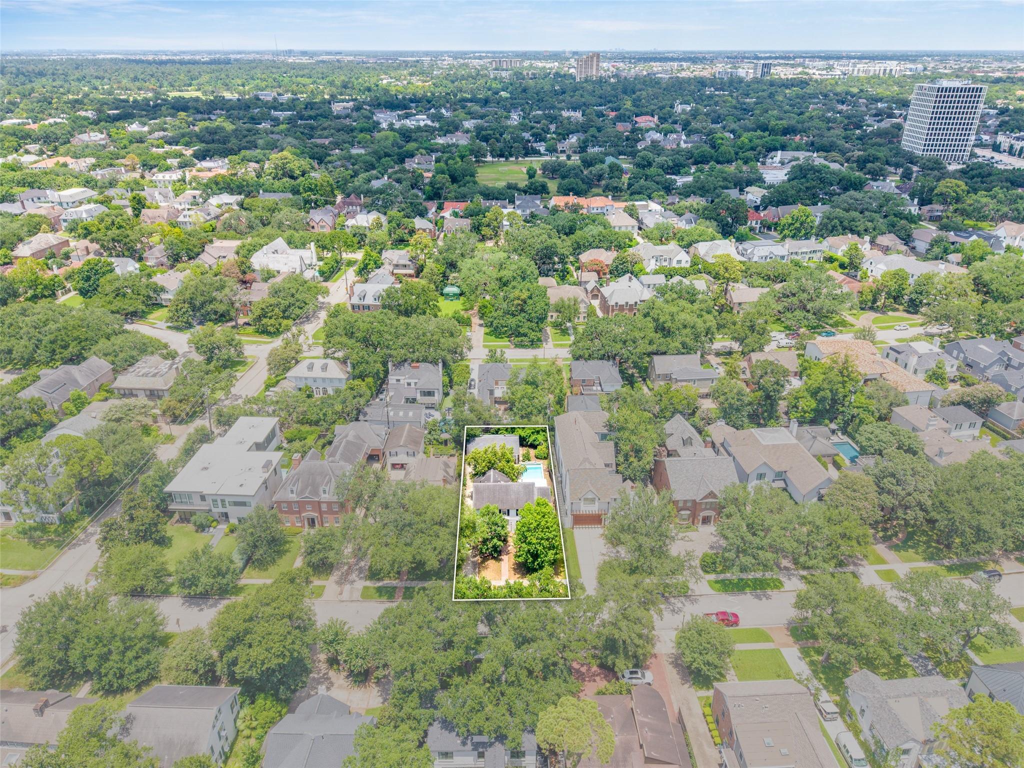 3058 Locke