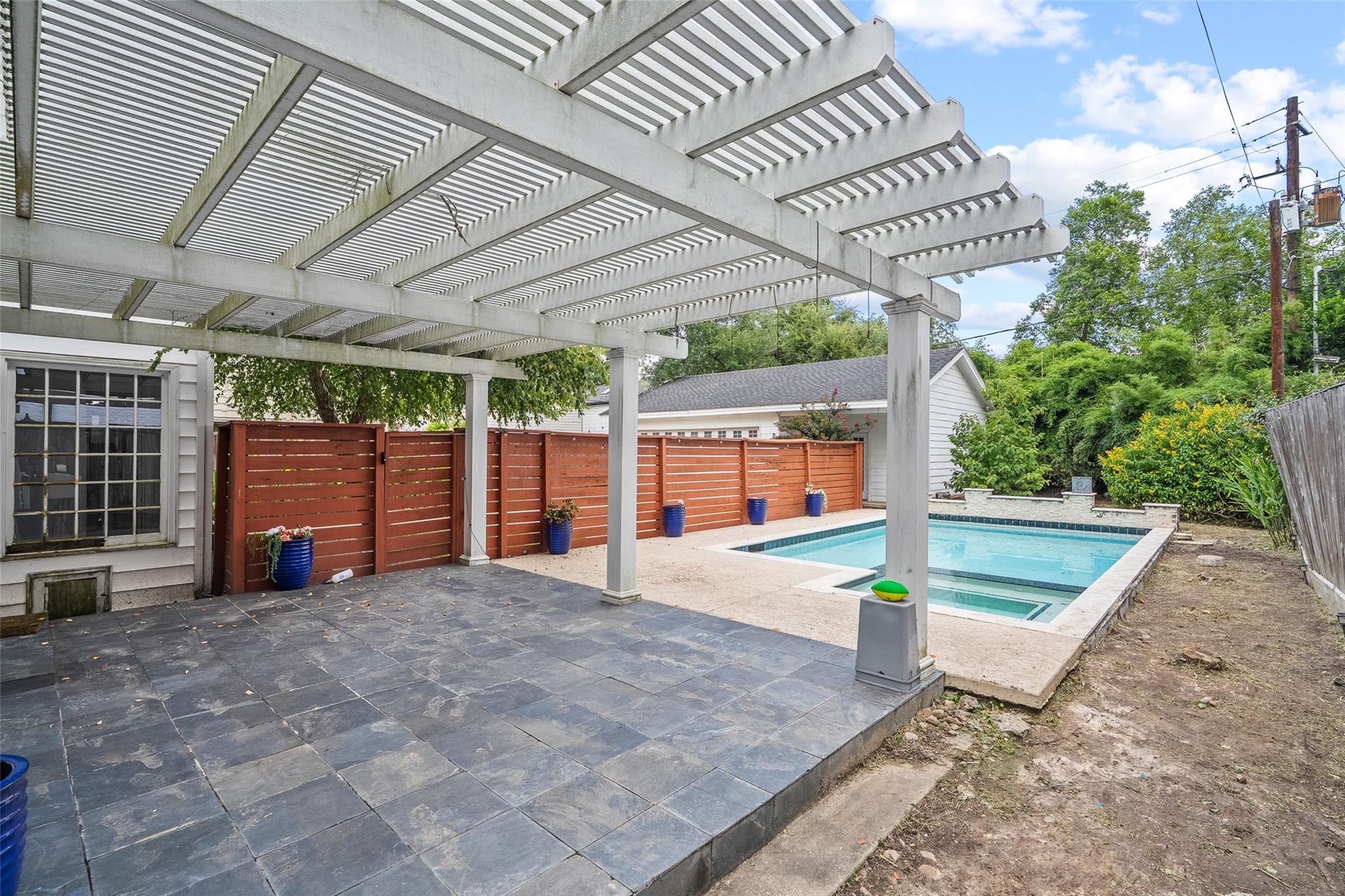 3058 Locke