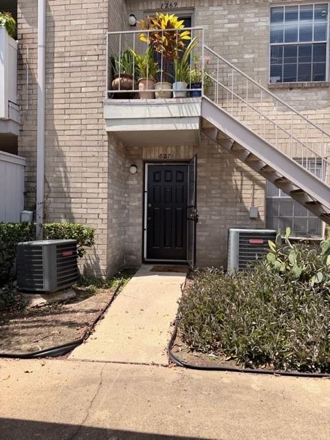 8271 Creekbend Drive # 8271