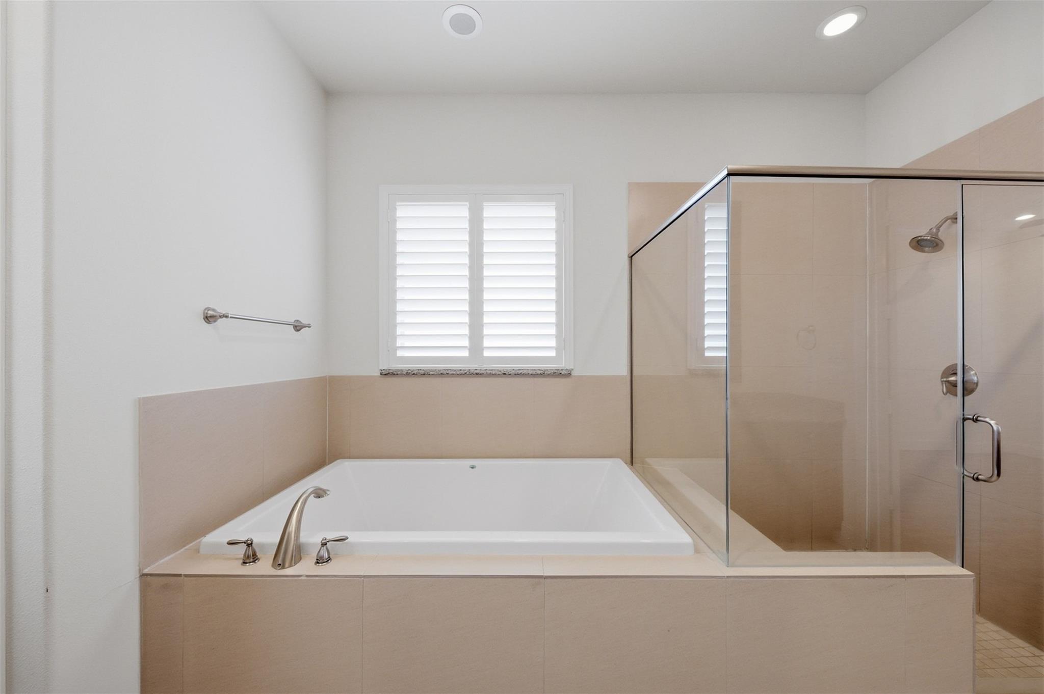 5606 Cohn Terrace Lane