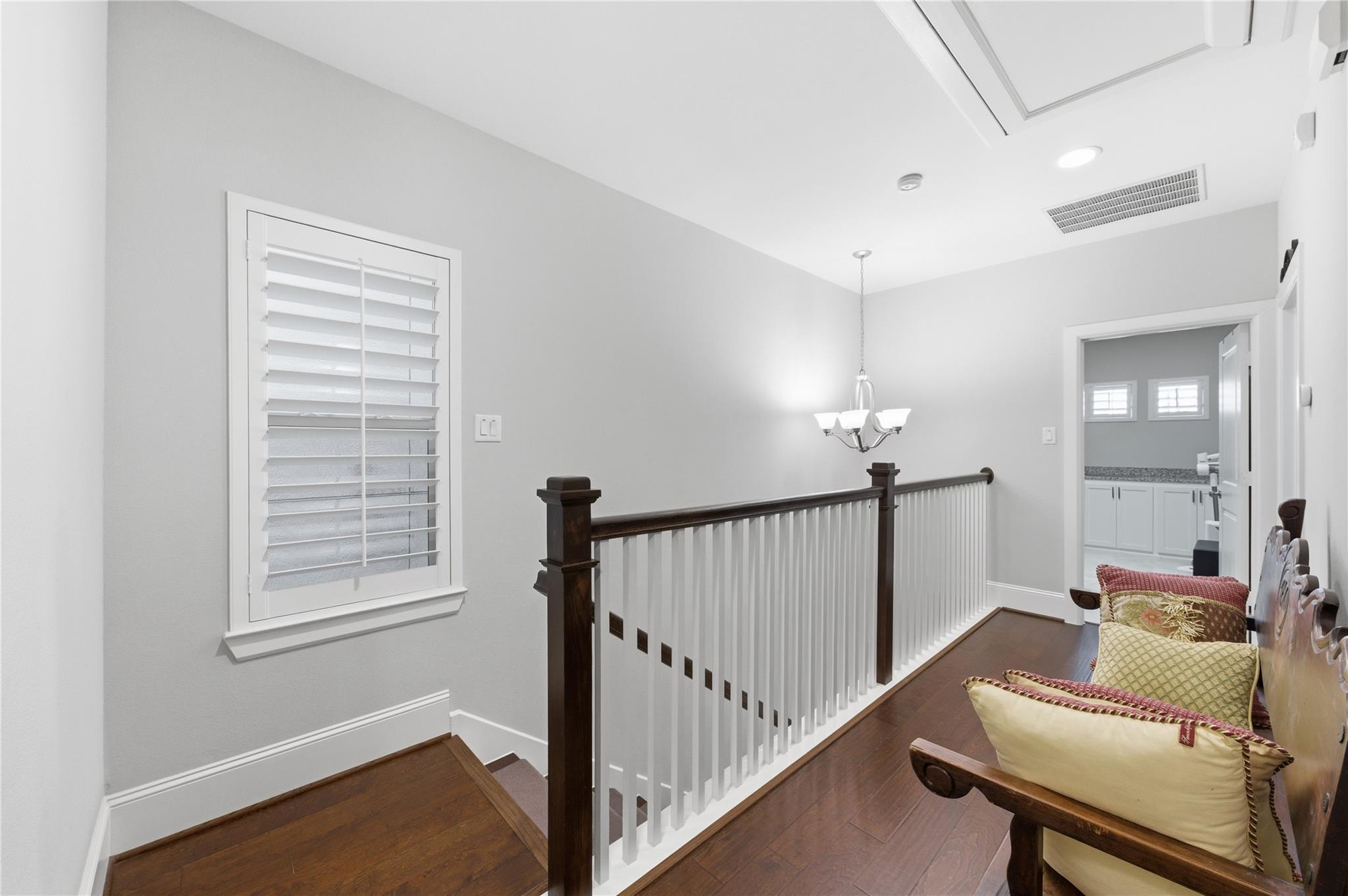 6731 Sussex Manor Street