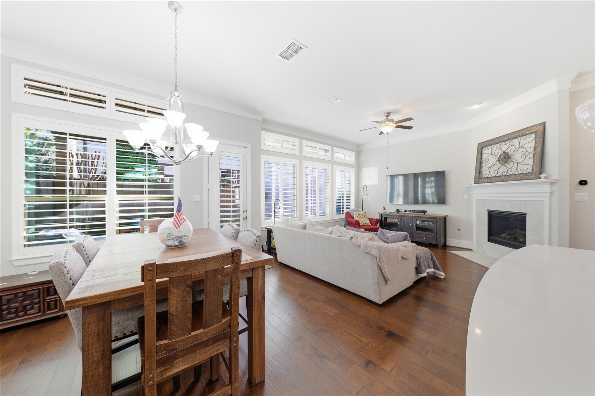 6731 Sussex Manor Street