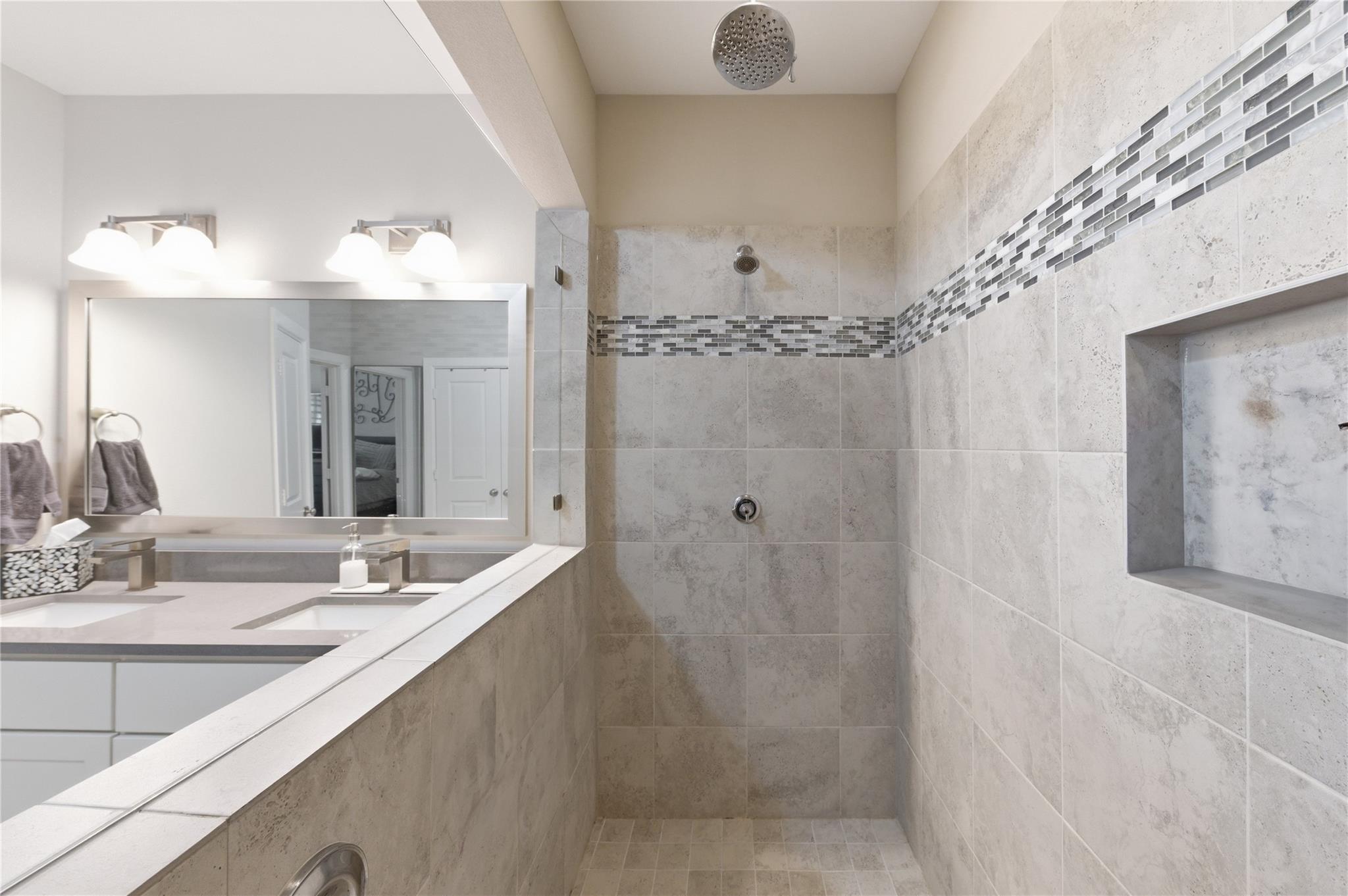 6731 Sussex Manor Street