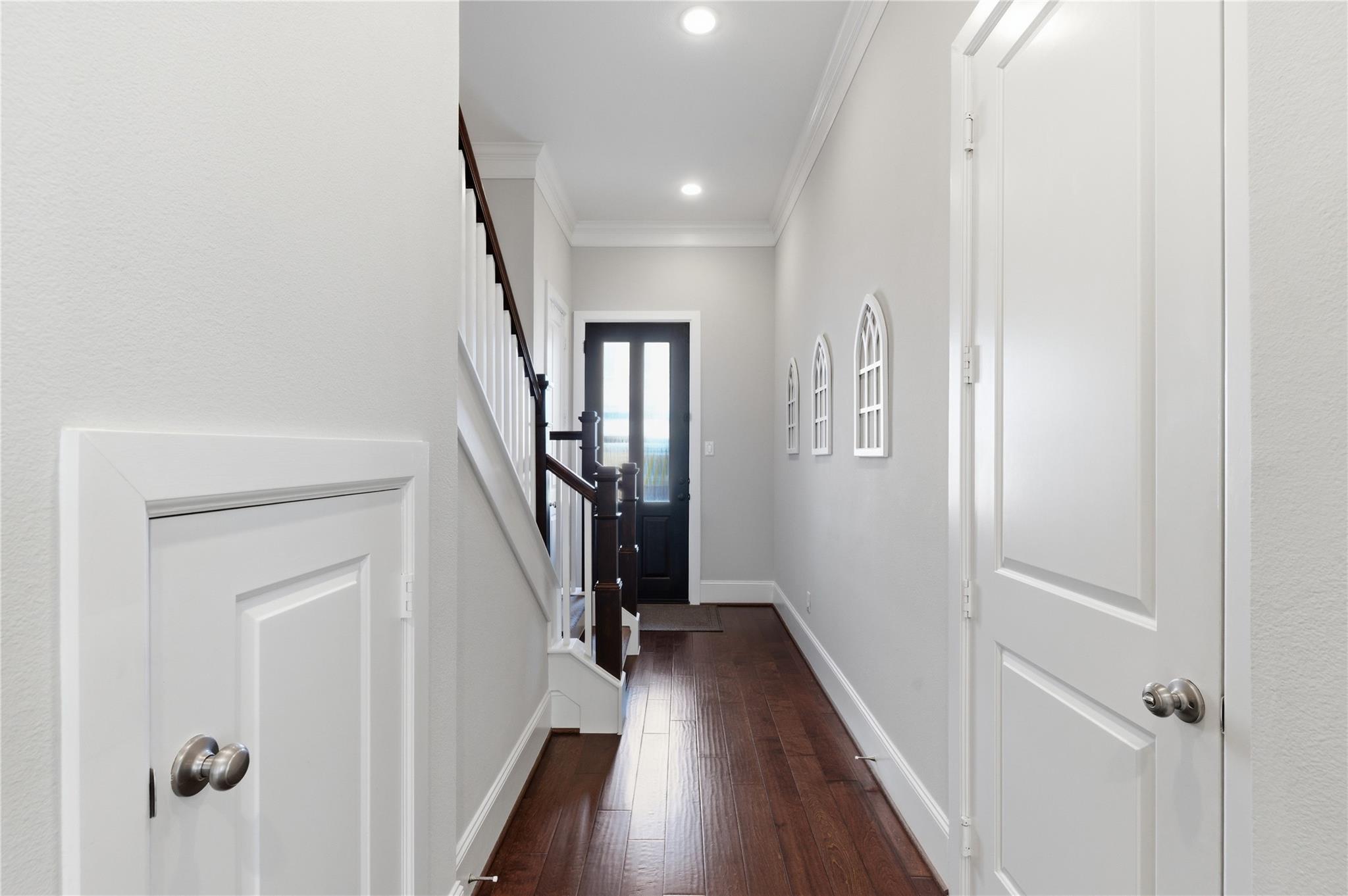 6731 Sussex Manor Street