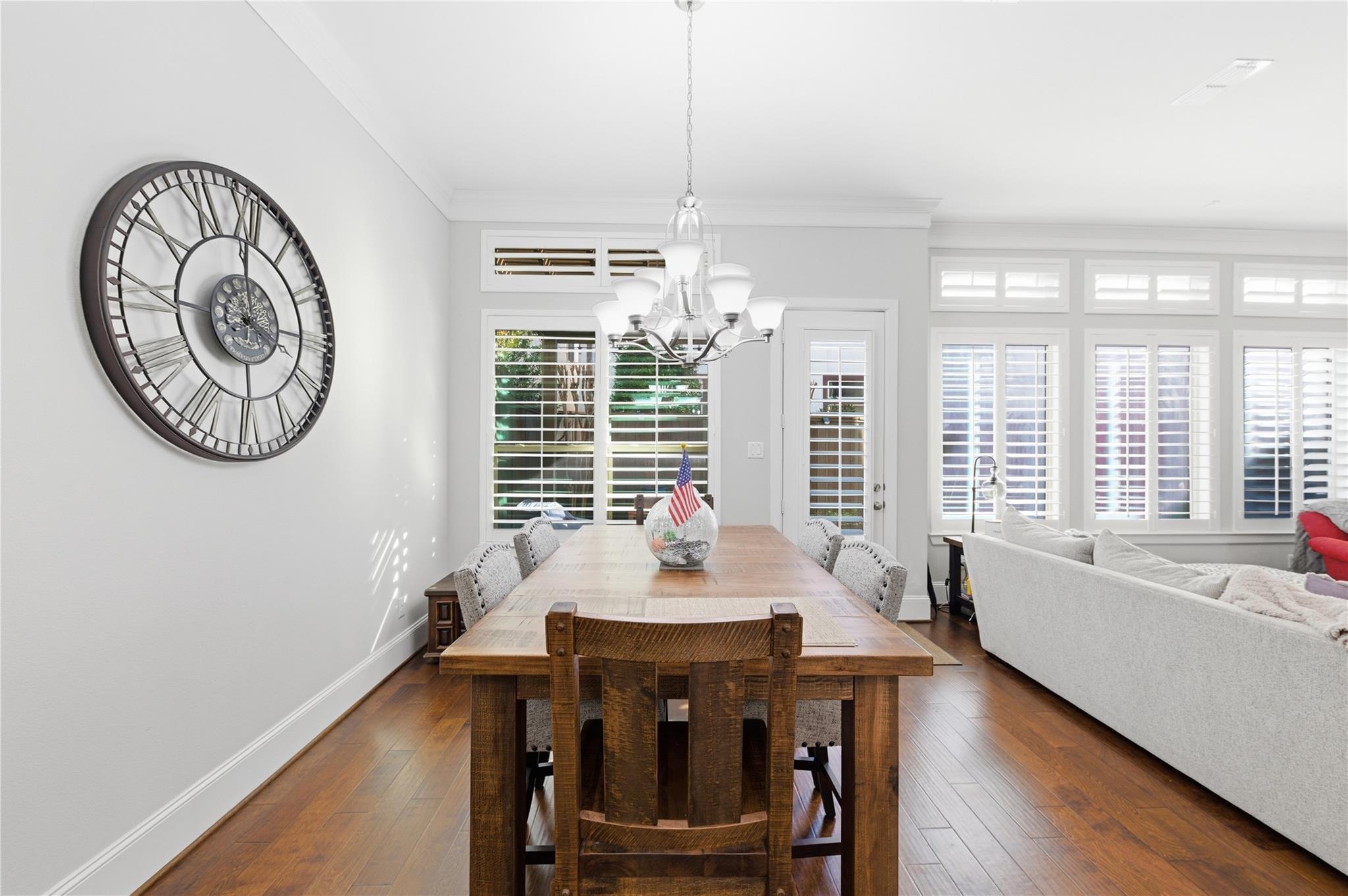 6731 Sussex Manor Street