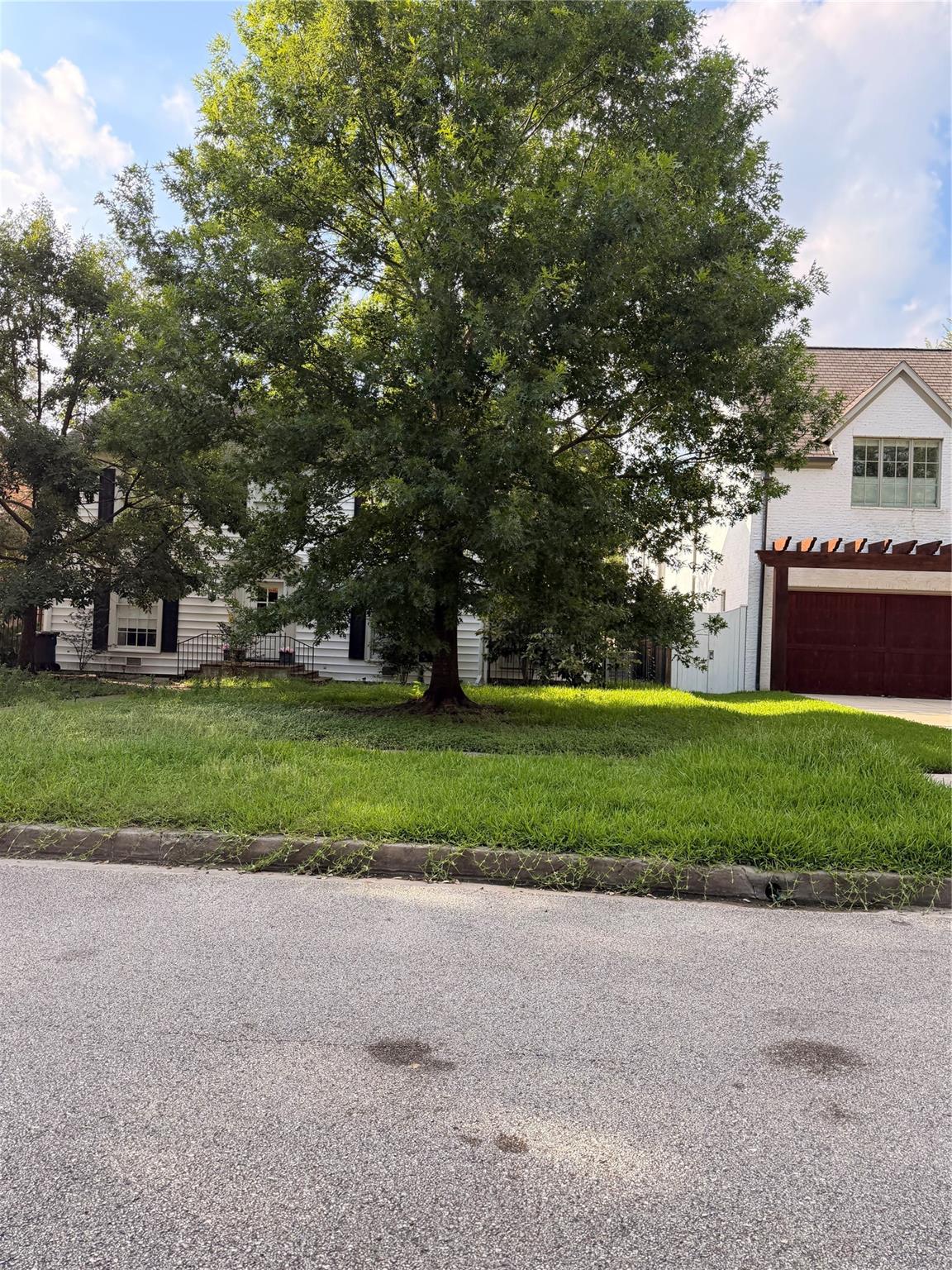 3058 Locke Lane