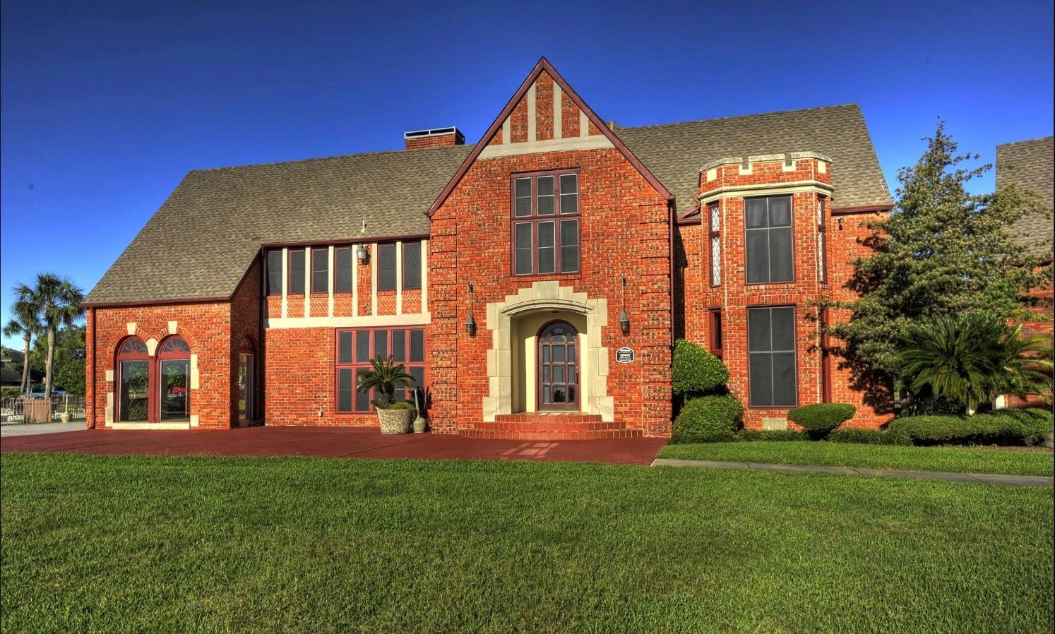 18217 Sandy Cove