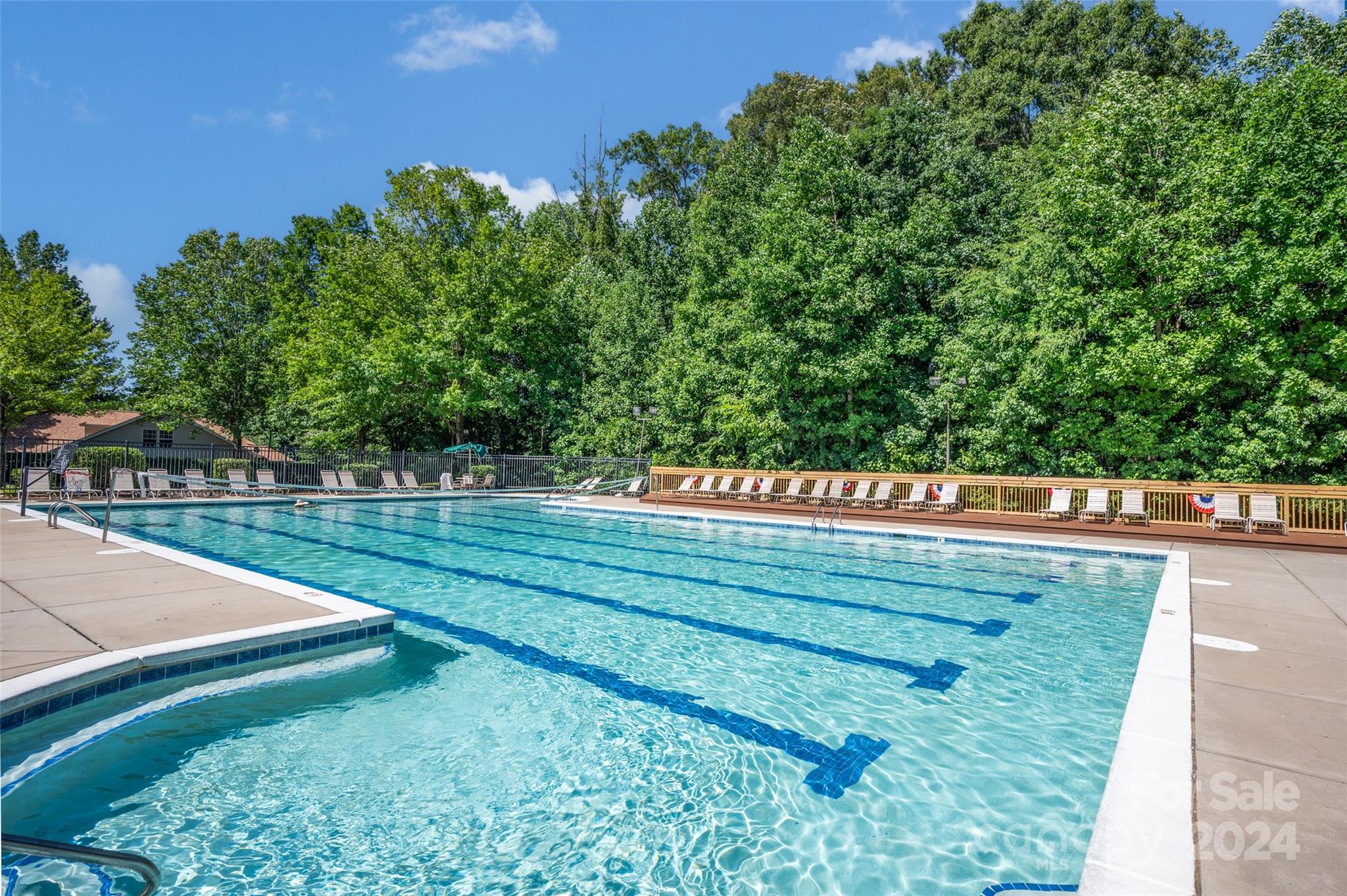 6874 Colonial Garden Drive