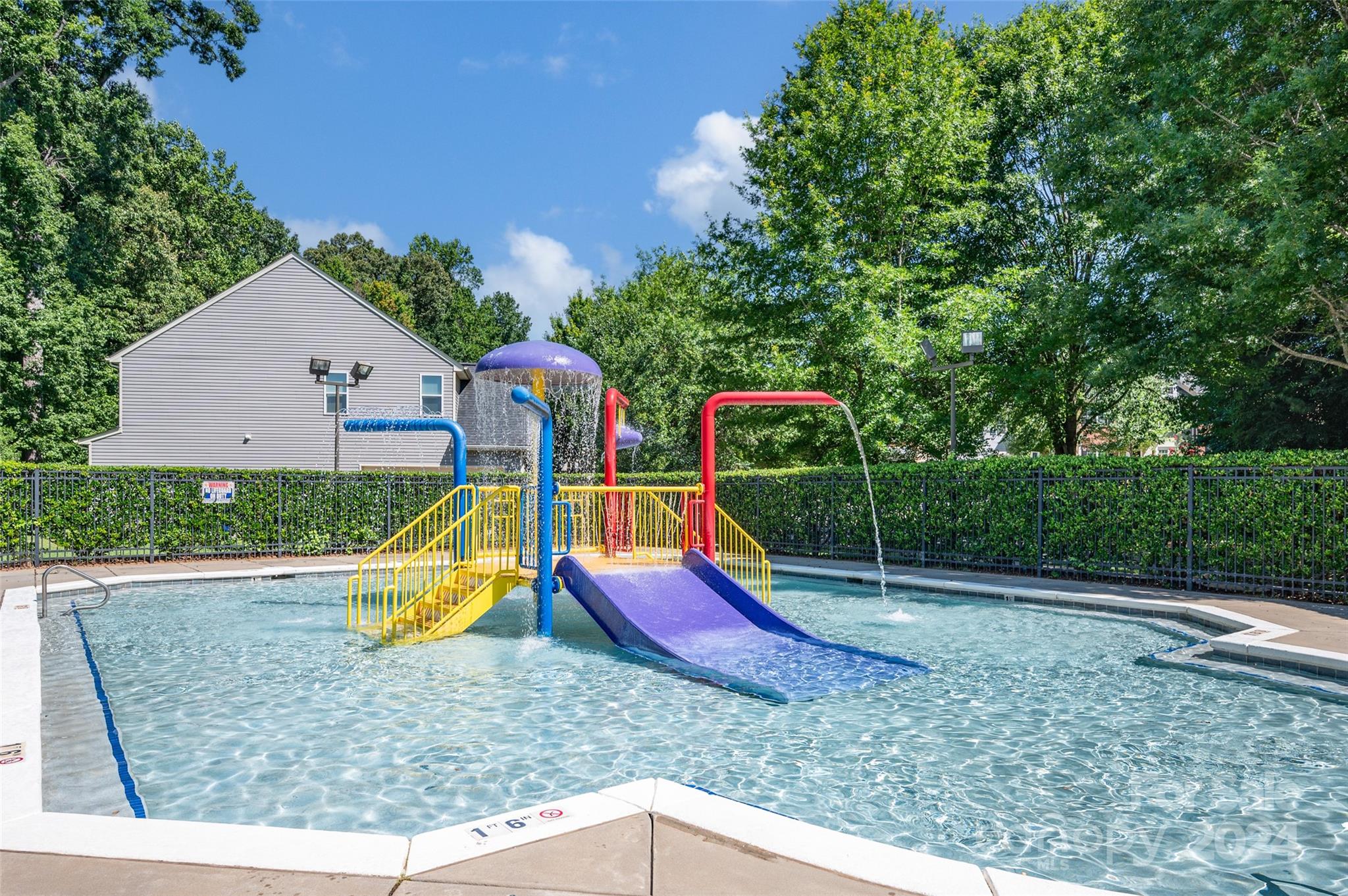 6874 Colonial Garden Drive