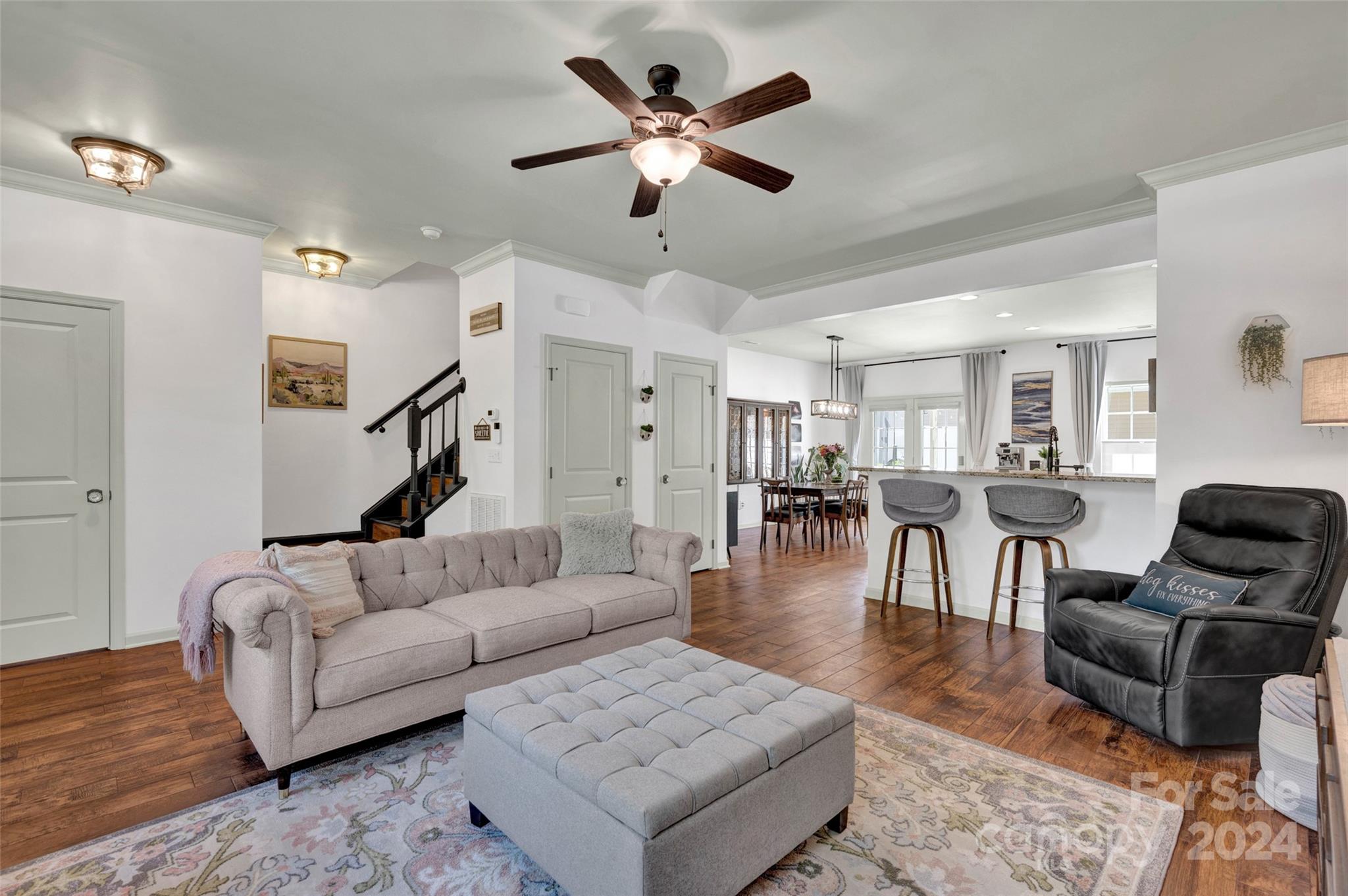 6874 Colonial Garden Drive