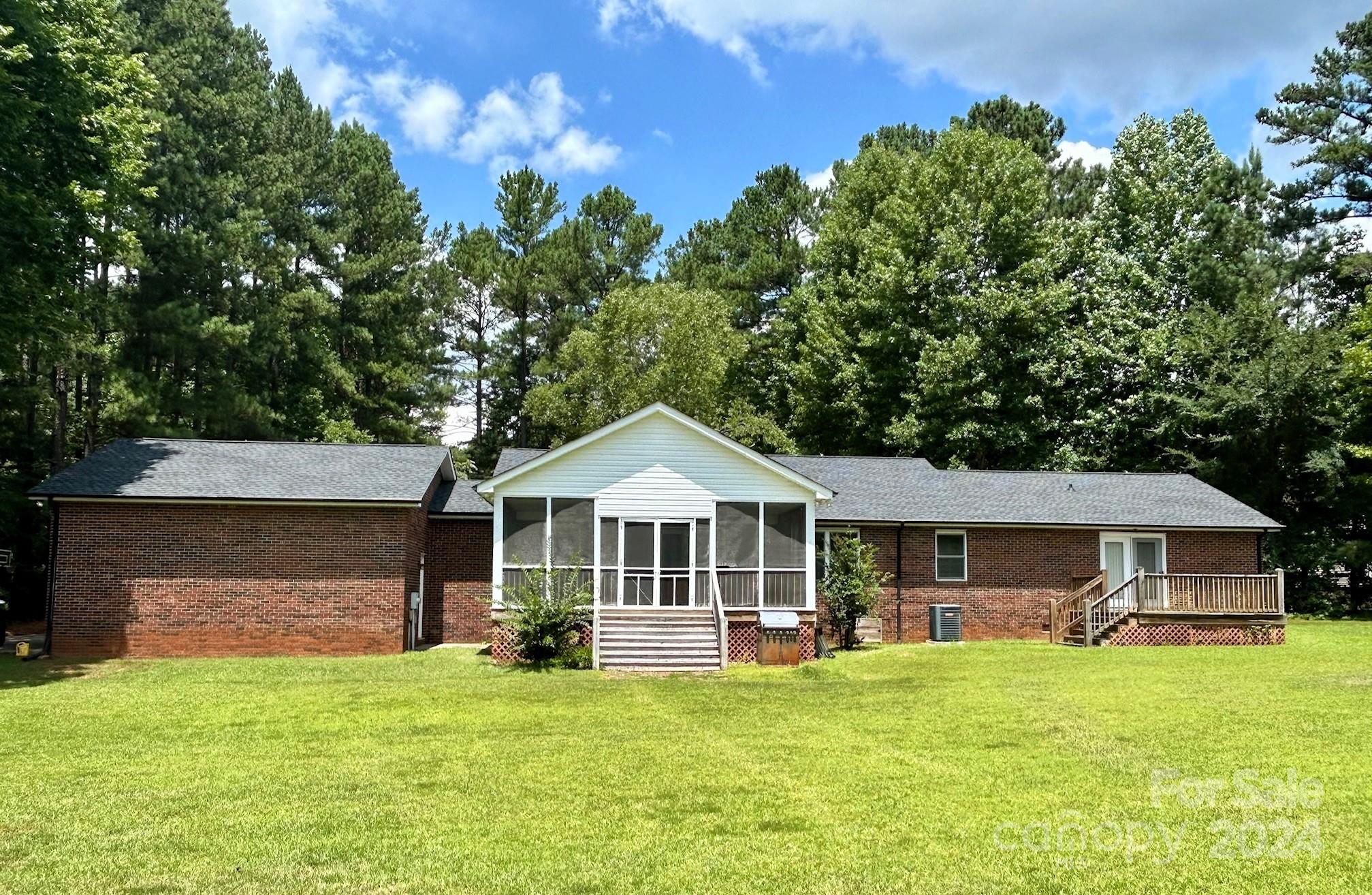 7038 Quailwood Drive