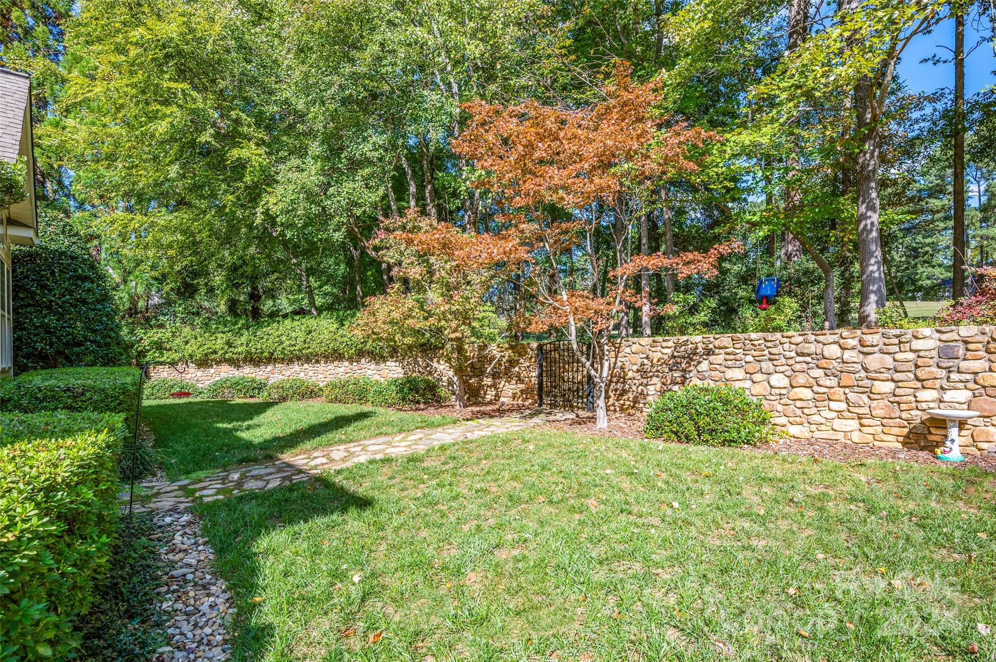 116 Montrose Drive