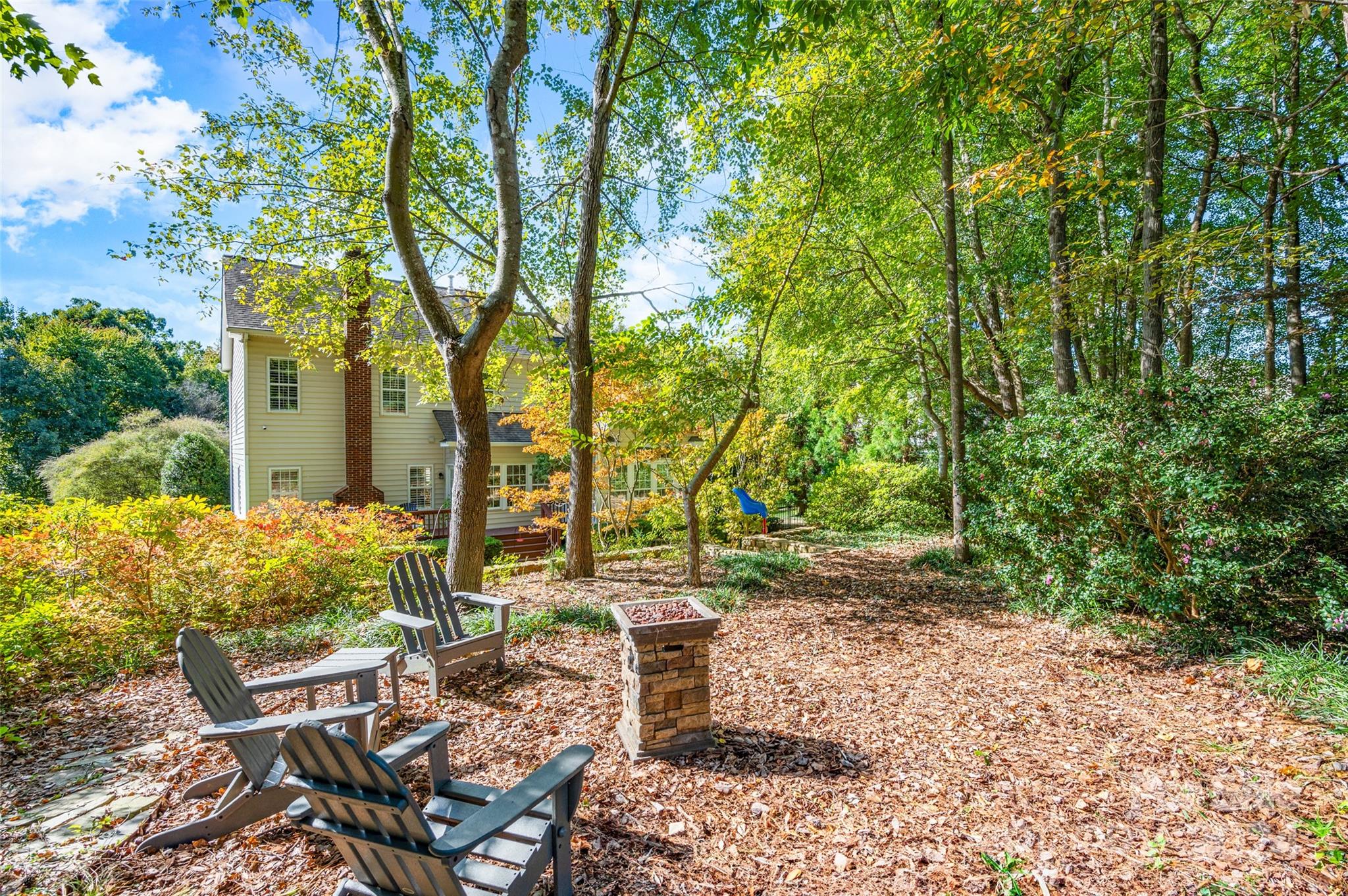 116 Montrose Drive
