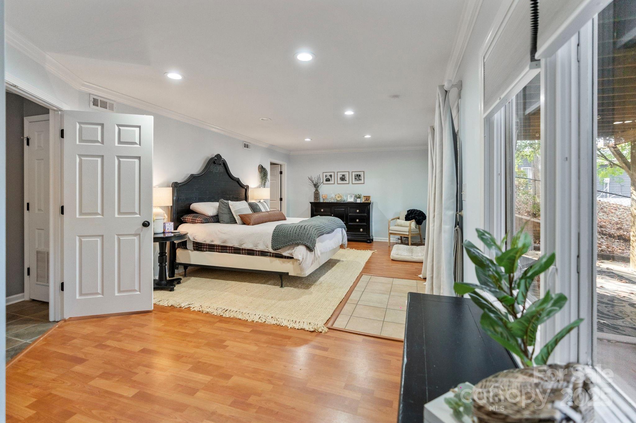466 Lakeview Shores Loop