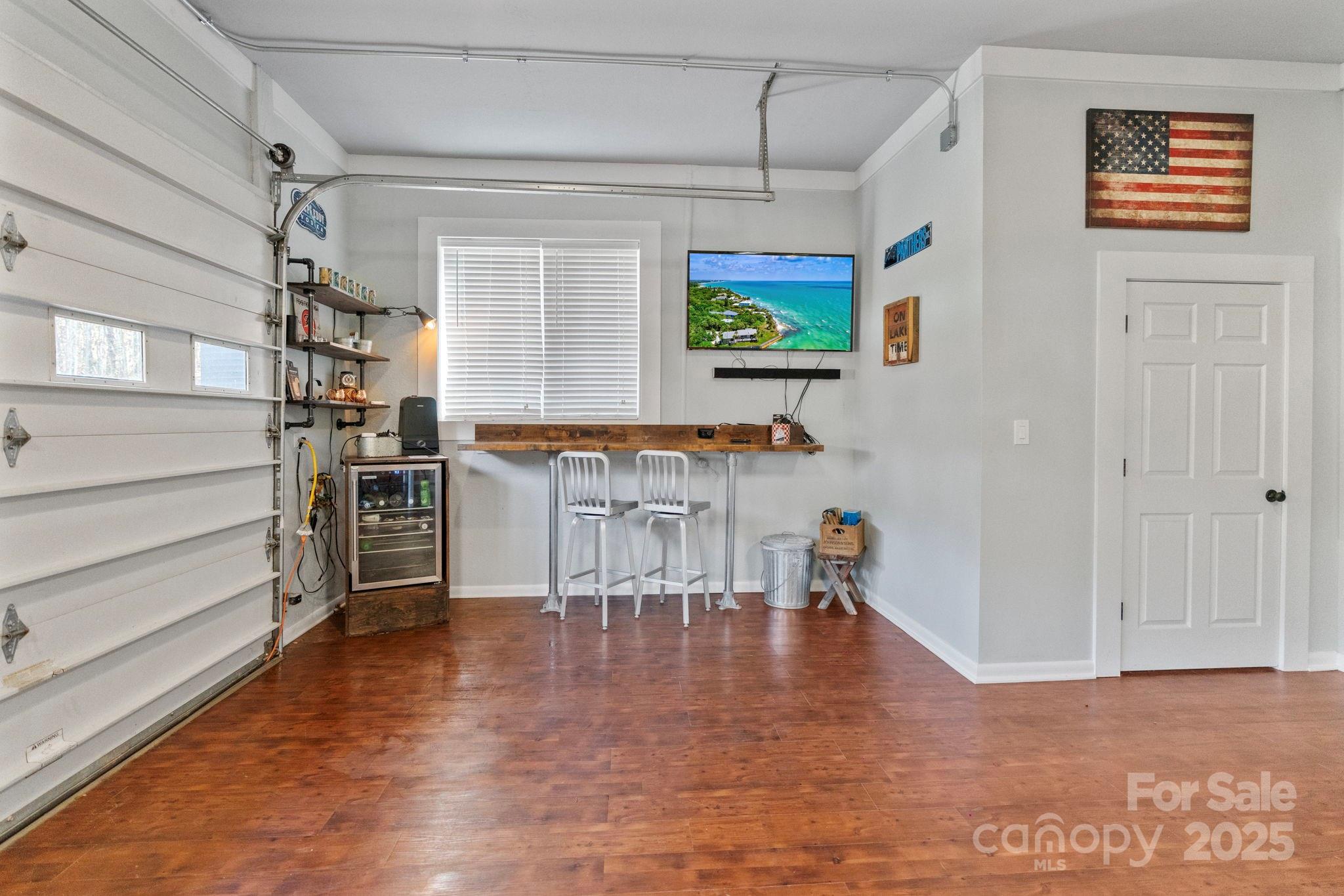 466 Lakeview Shores Loop