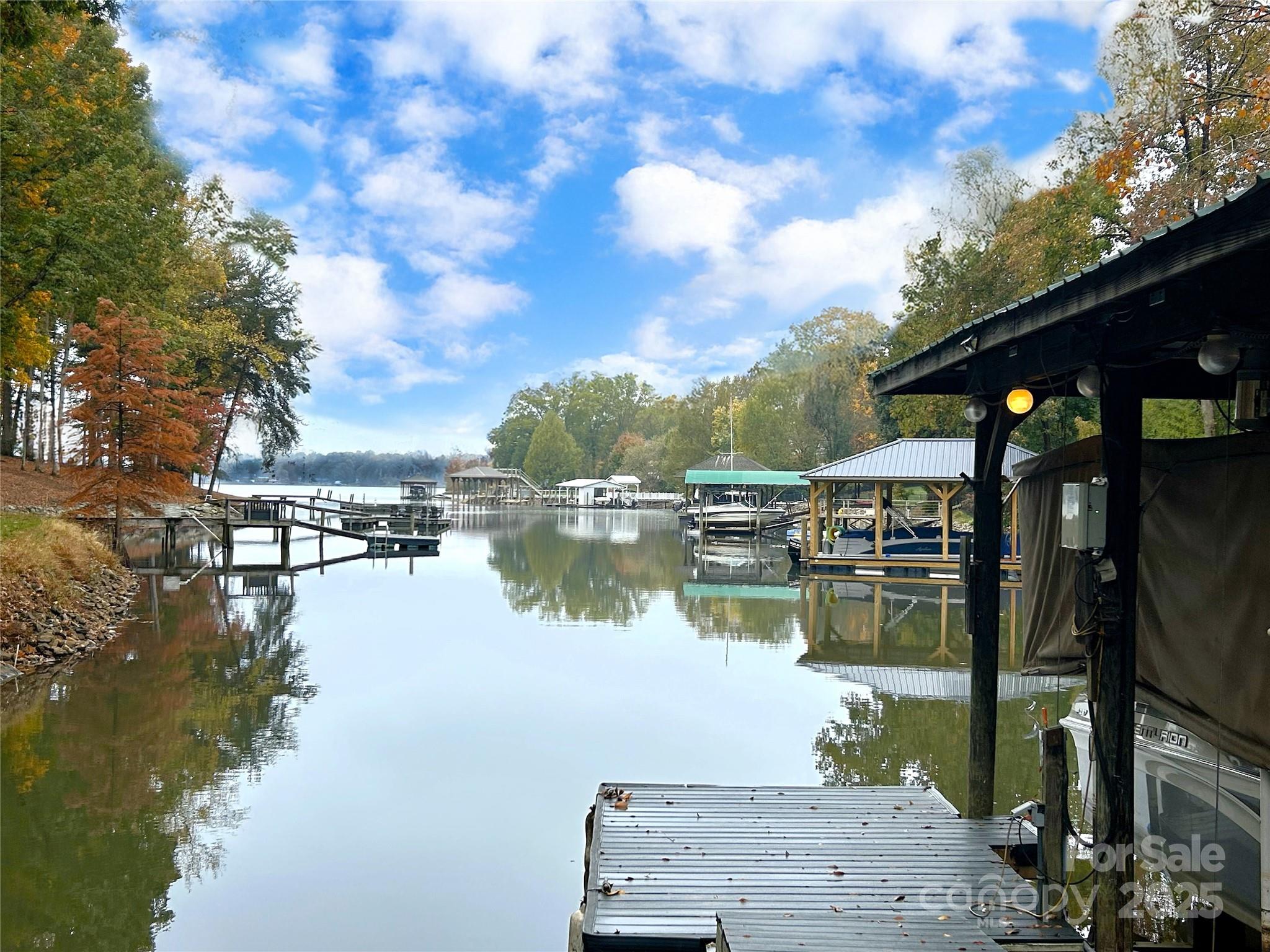 466 Lakeview Shores Loop