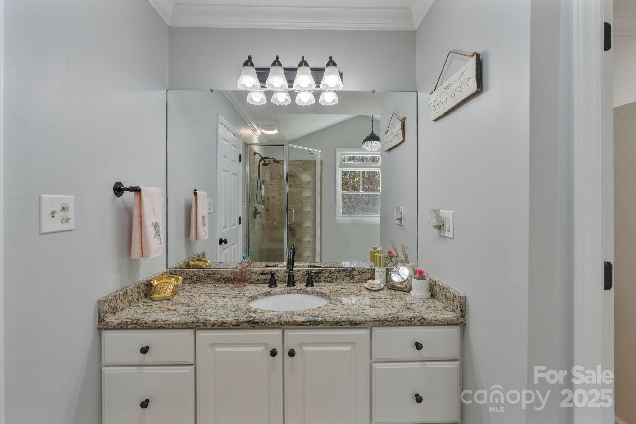 466 Lakeview Shores Loop