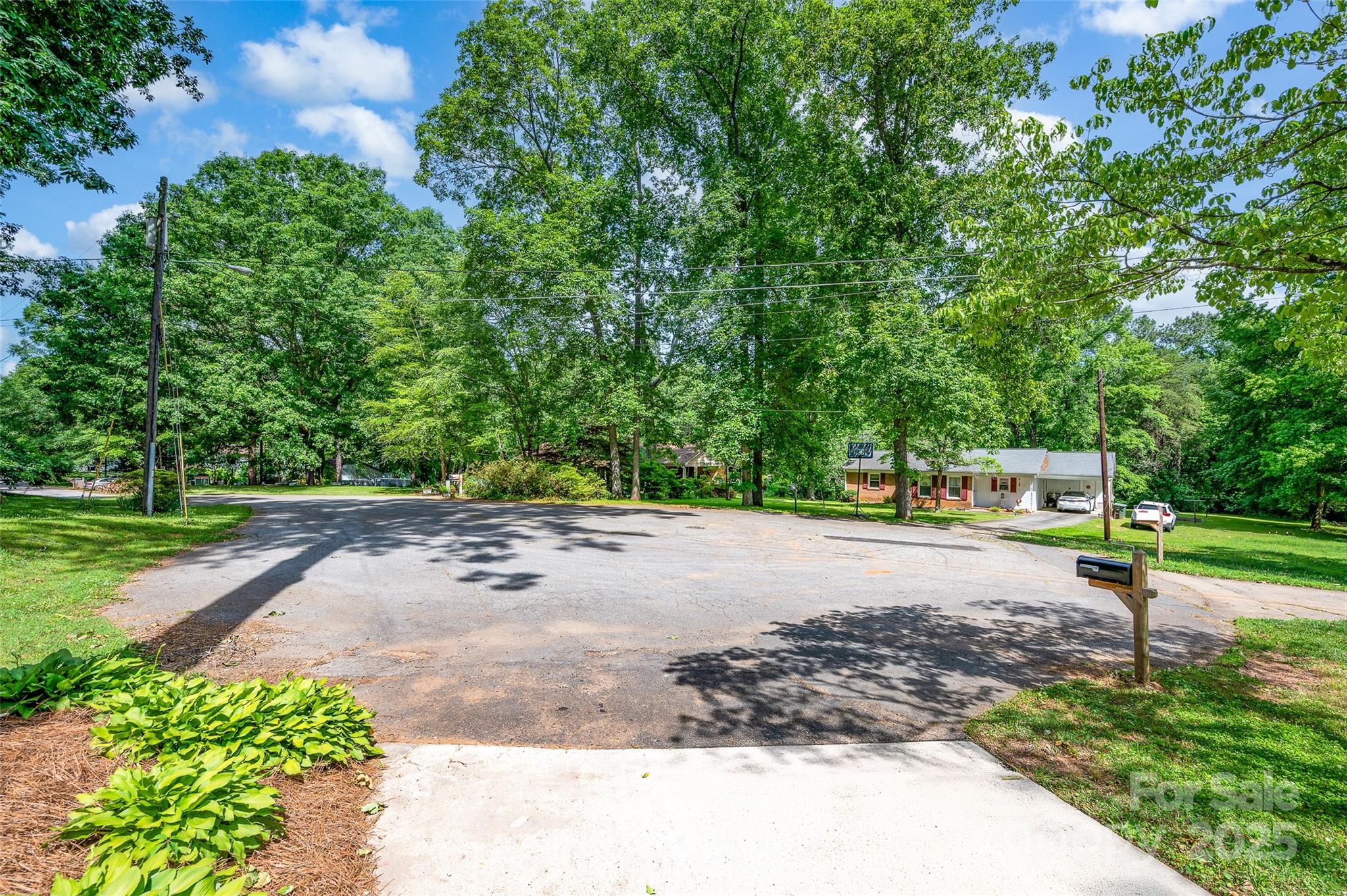 144 Stoneybrook Road
