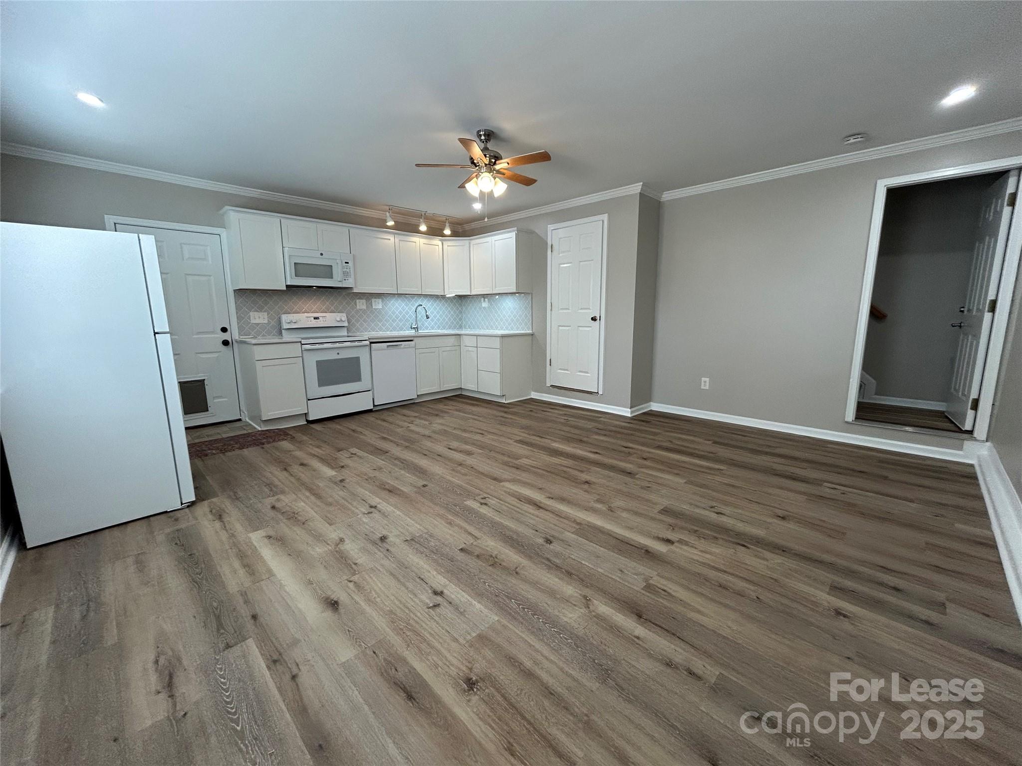19625 Denae Lynn Drive Unit: 2