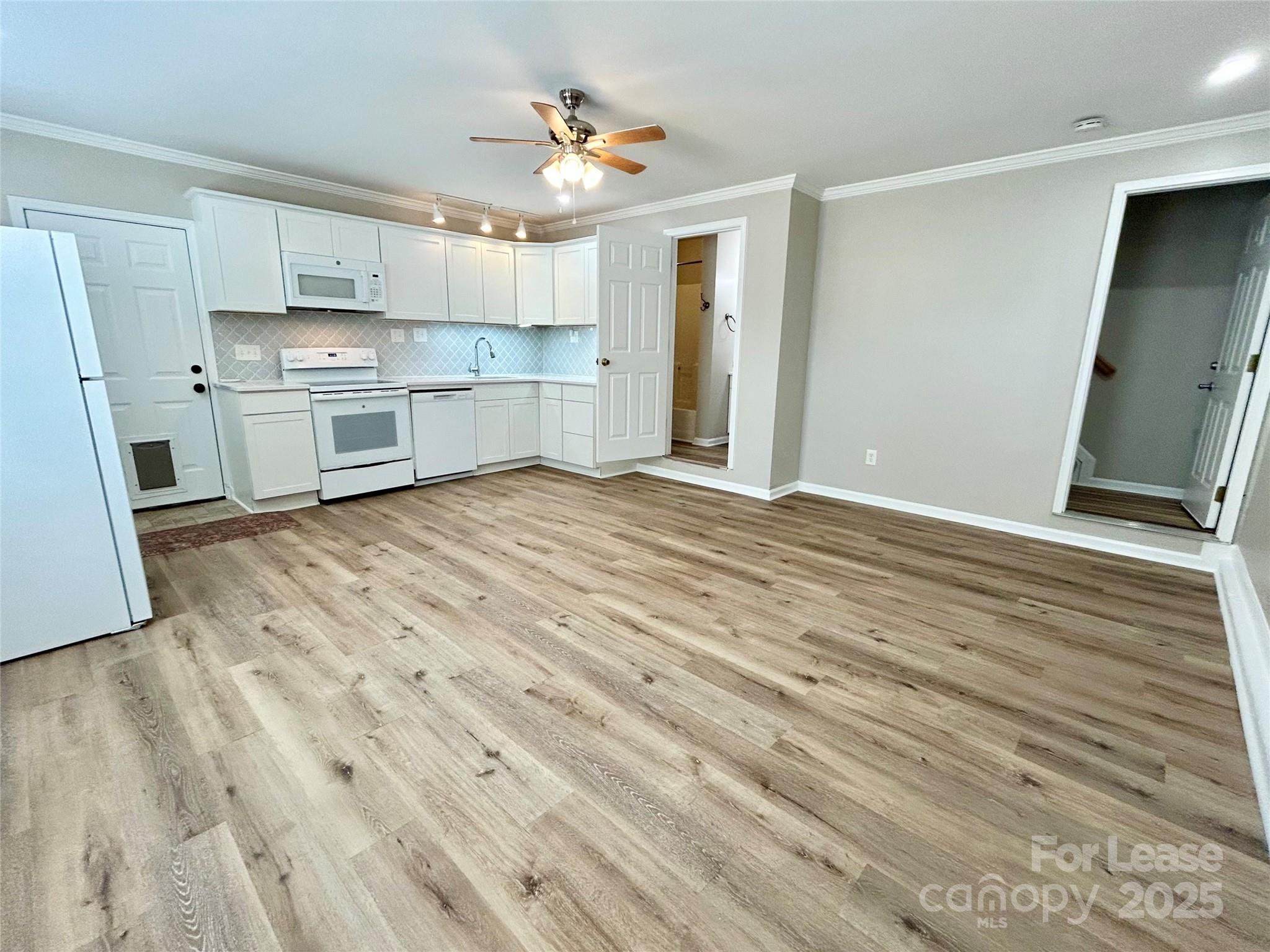 19625 Denae Lynn Drive Unit: 2