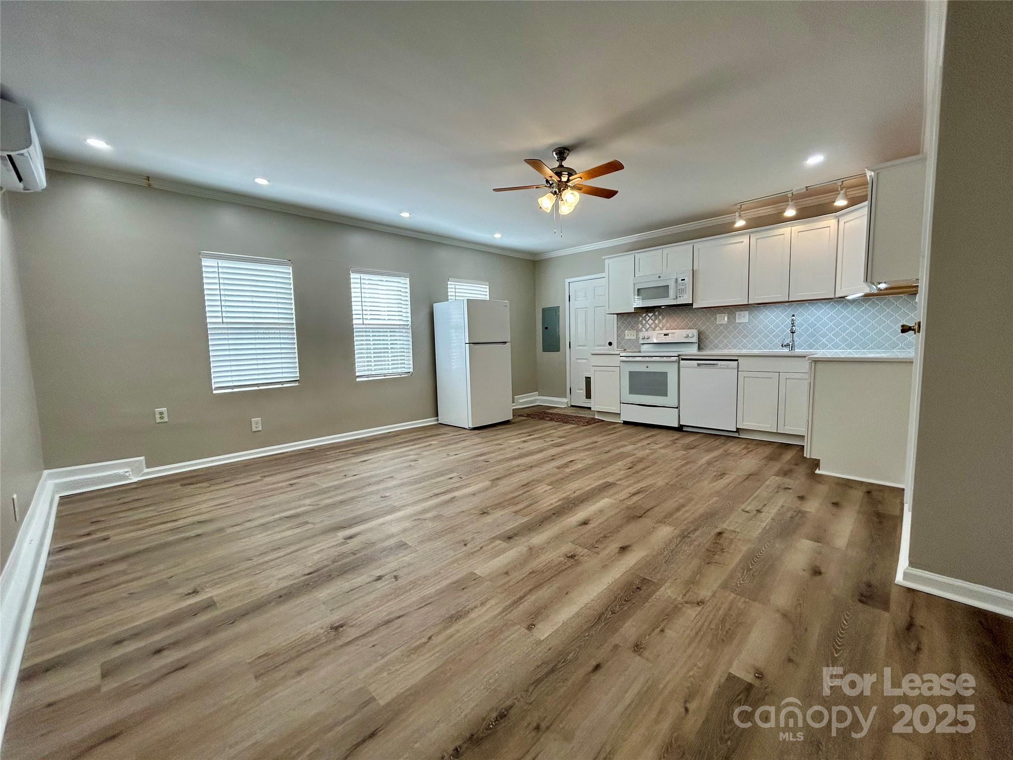 19625 Denae Lynn Drive Unit: 2