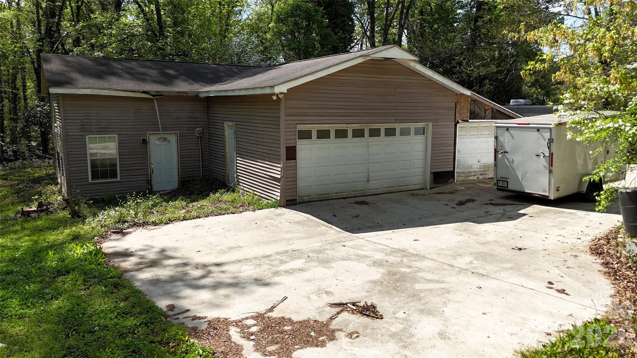 1319 Cathey Road