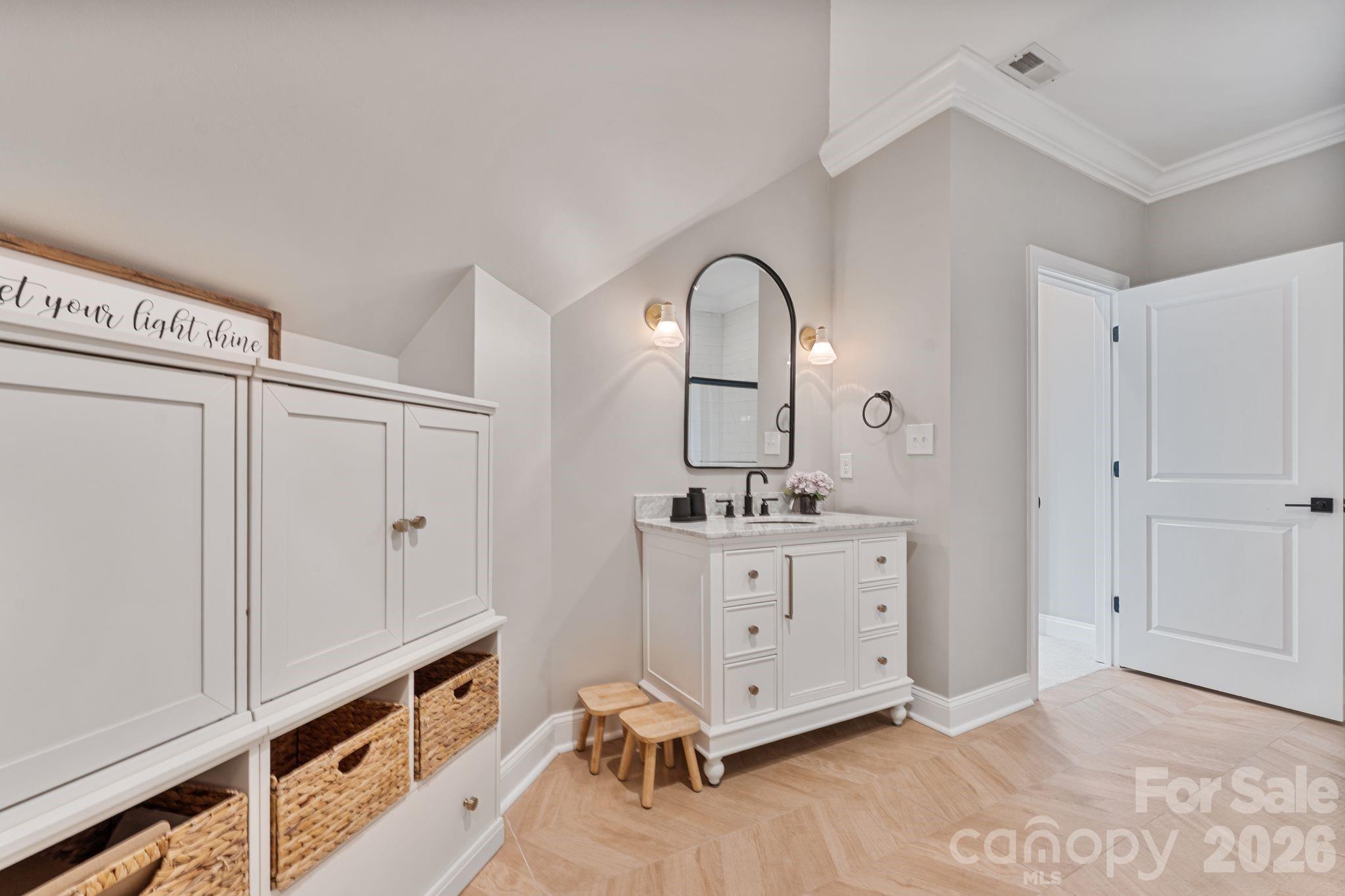 182 Malibu Road