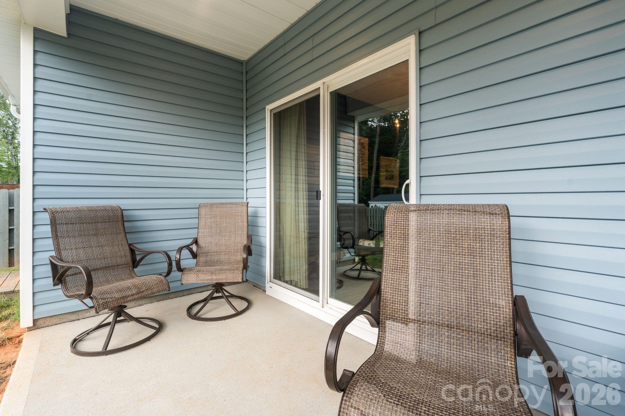 1002 Westminster Drive