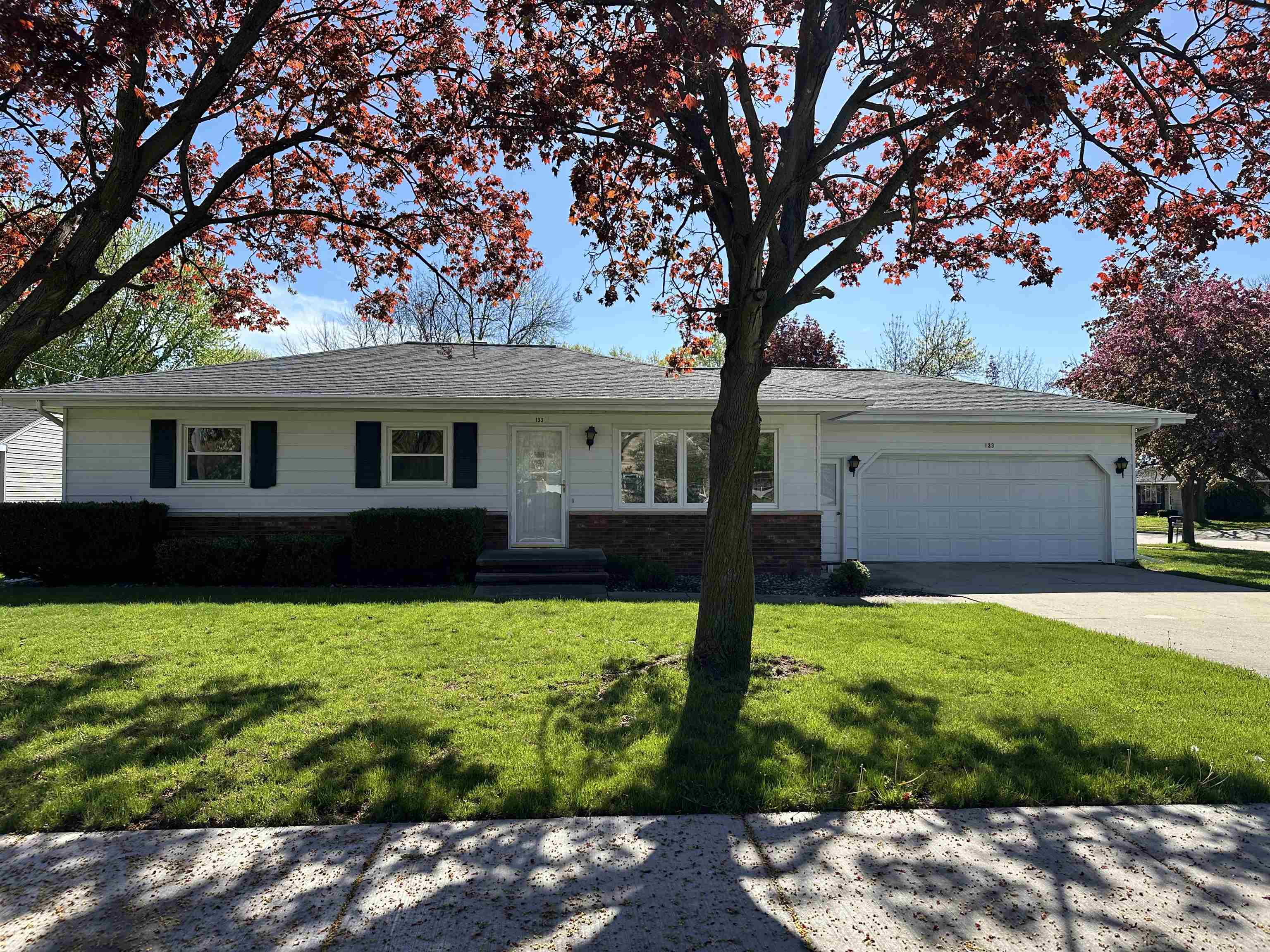 133 HOMEWOOD Court