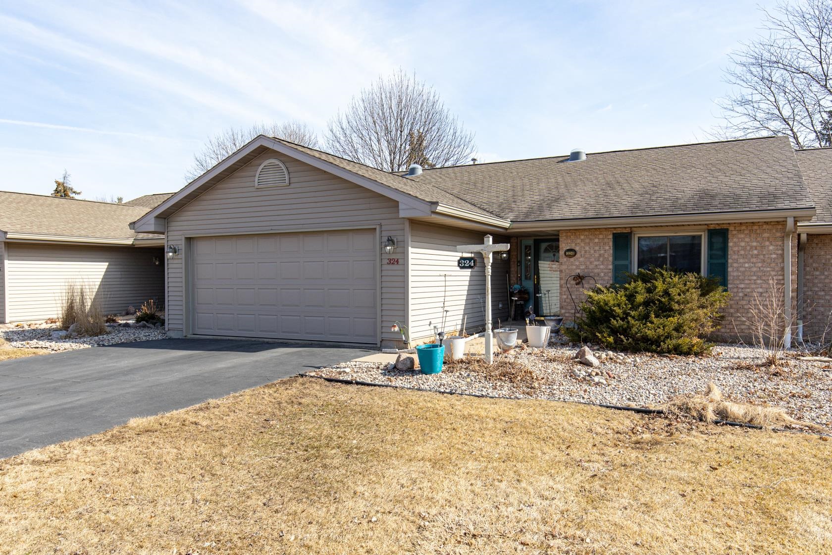 324 N WESTHAVEN Drive