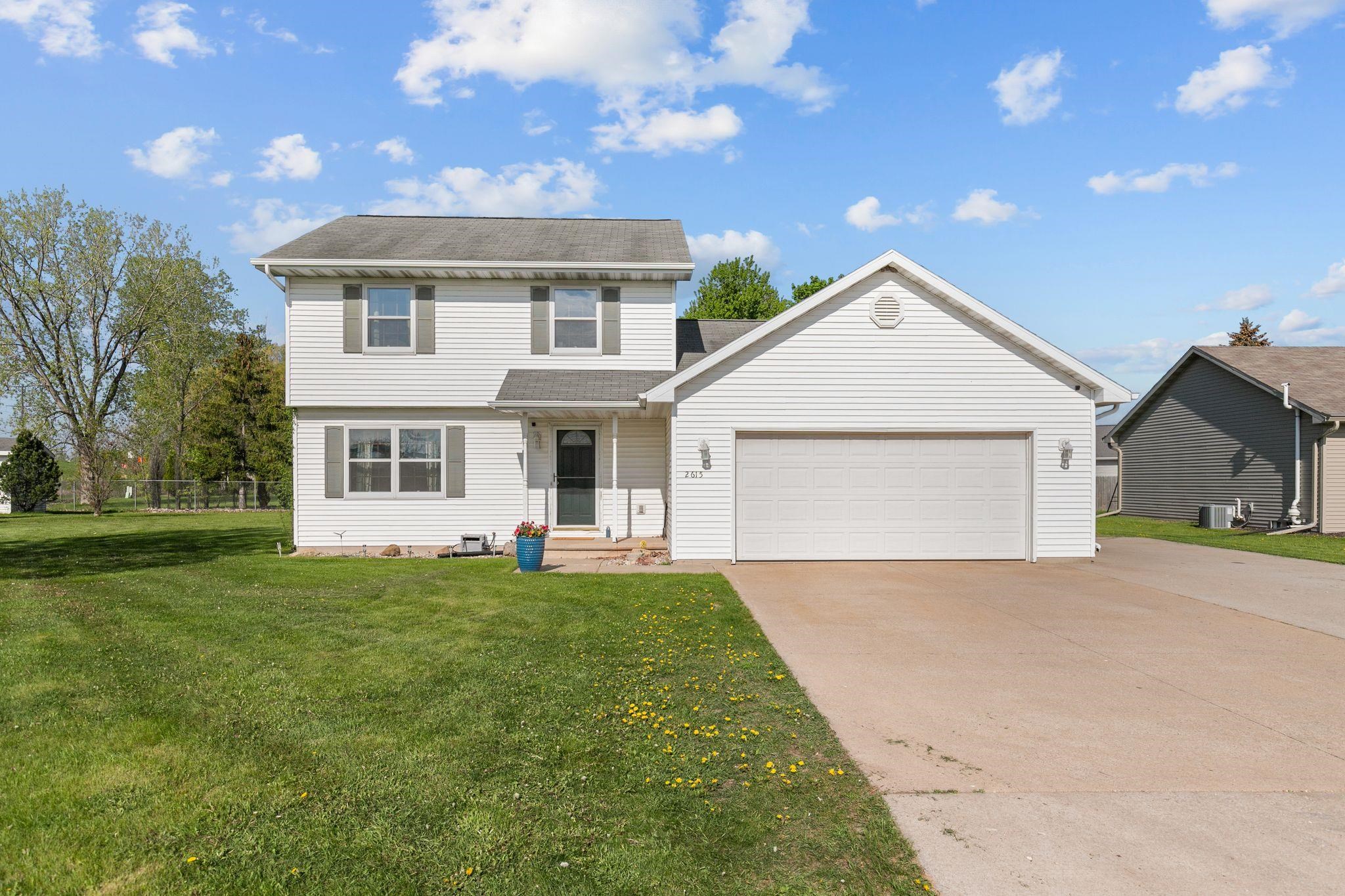 2615 S LAKE PARK Road