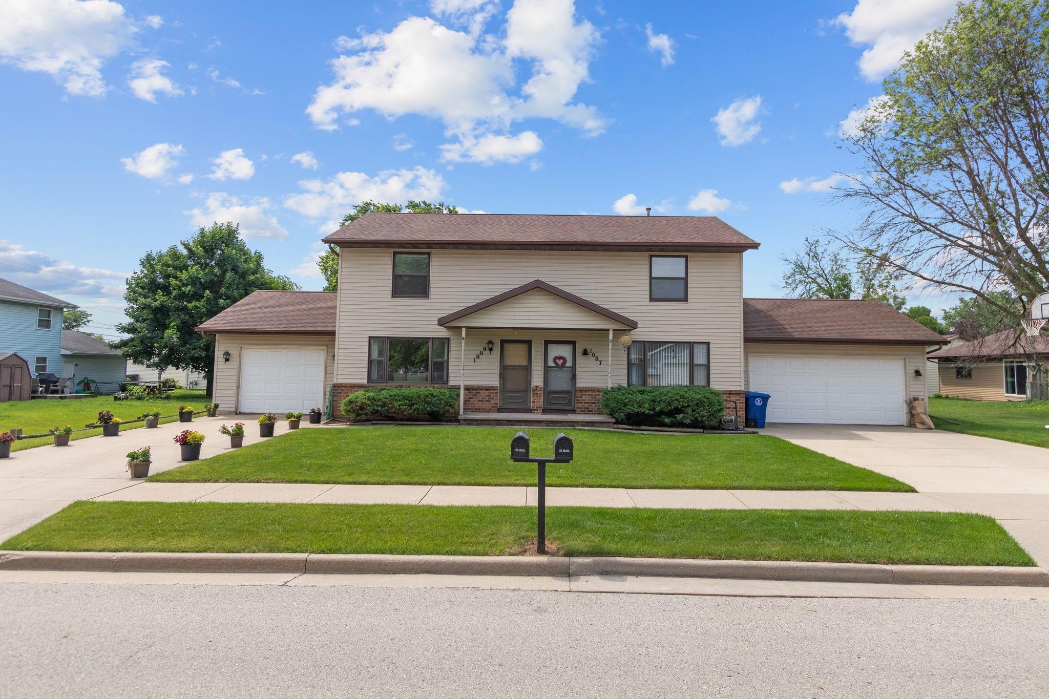 1007 E ELM Drive