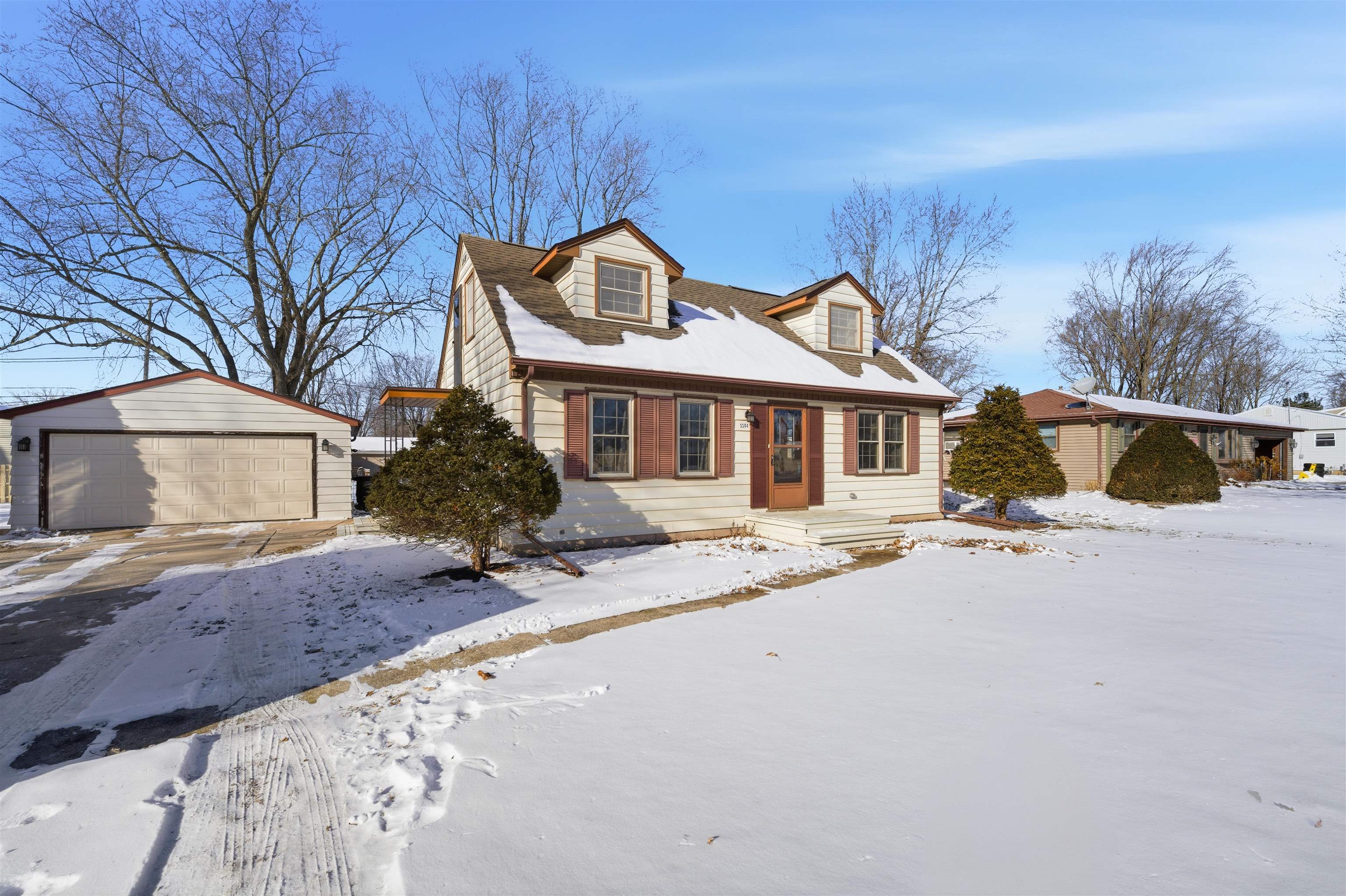 1104 STEAD Drive