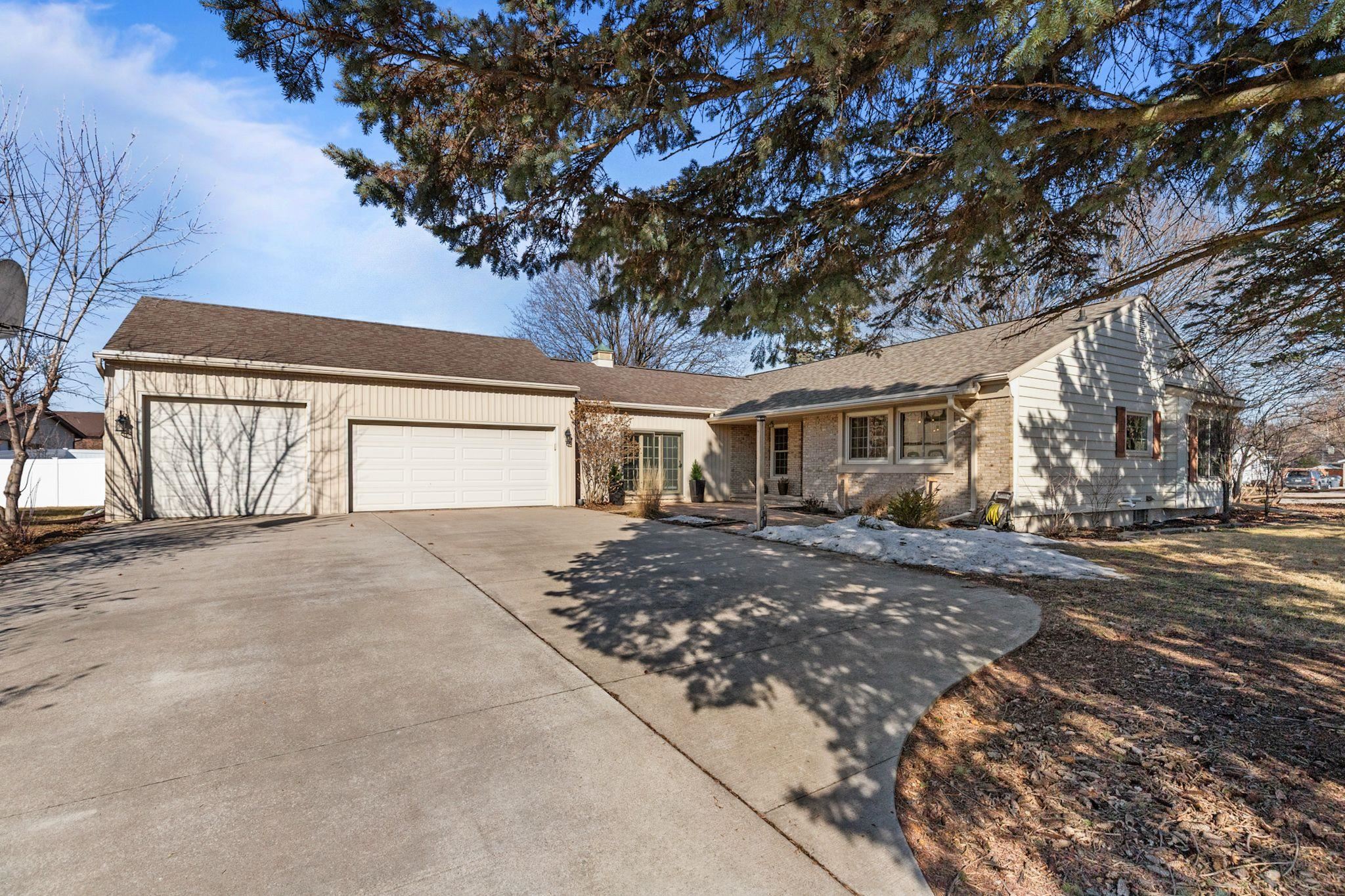 1101 PARK VILLAGE Drive