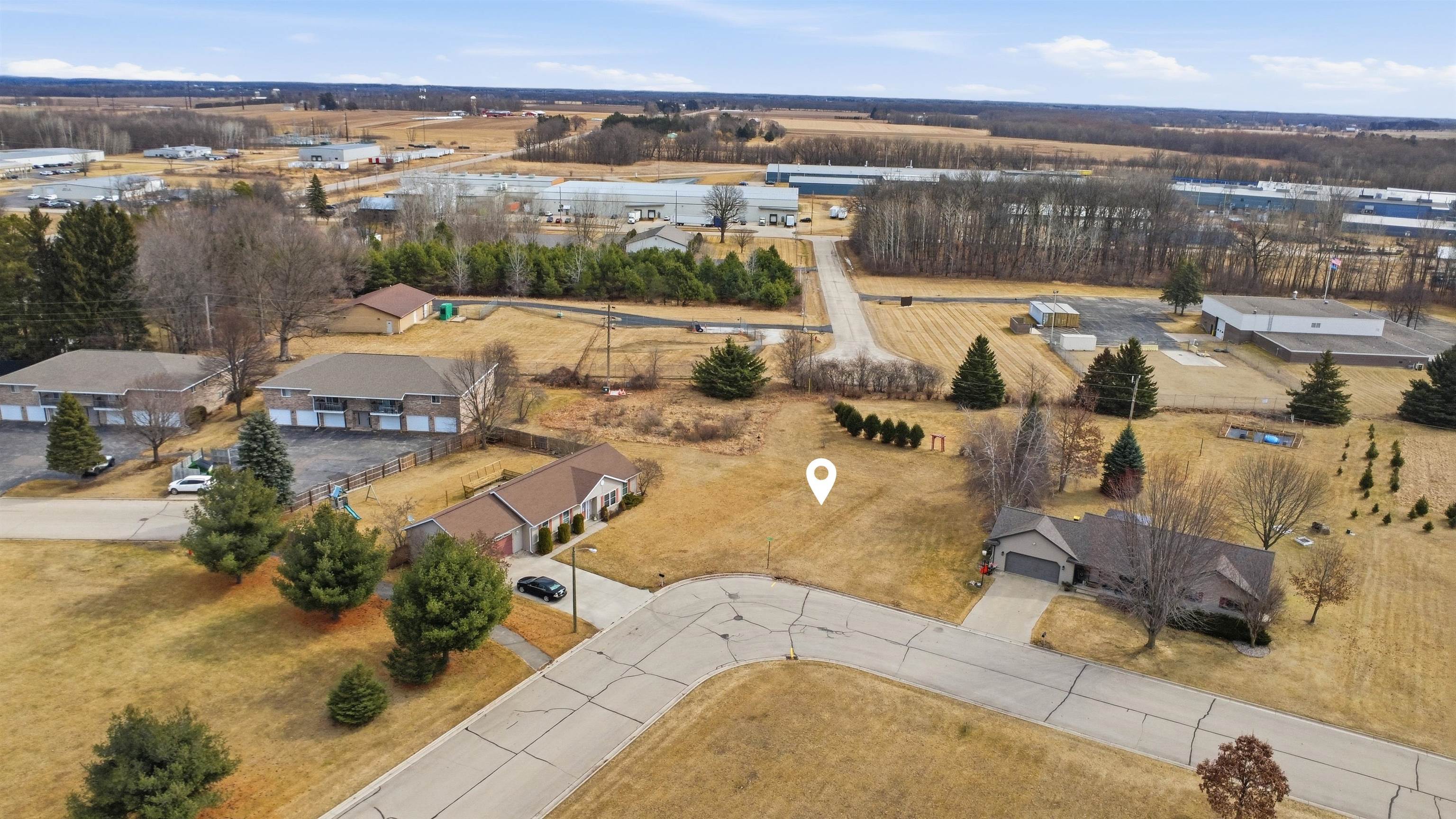 MCKINLEY Avenue Unit: 9