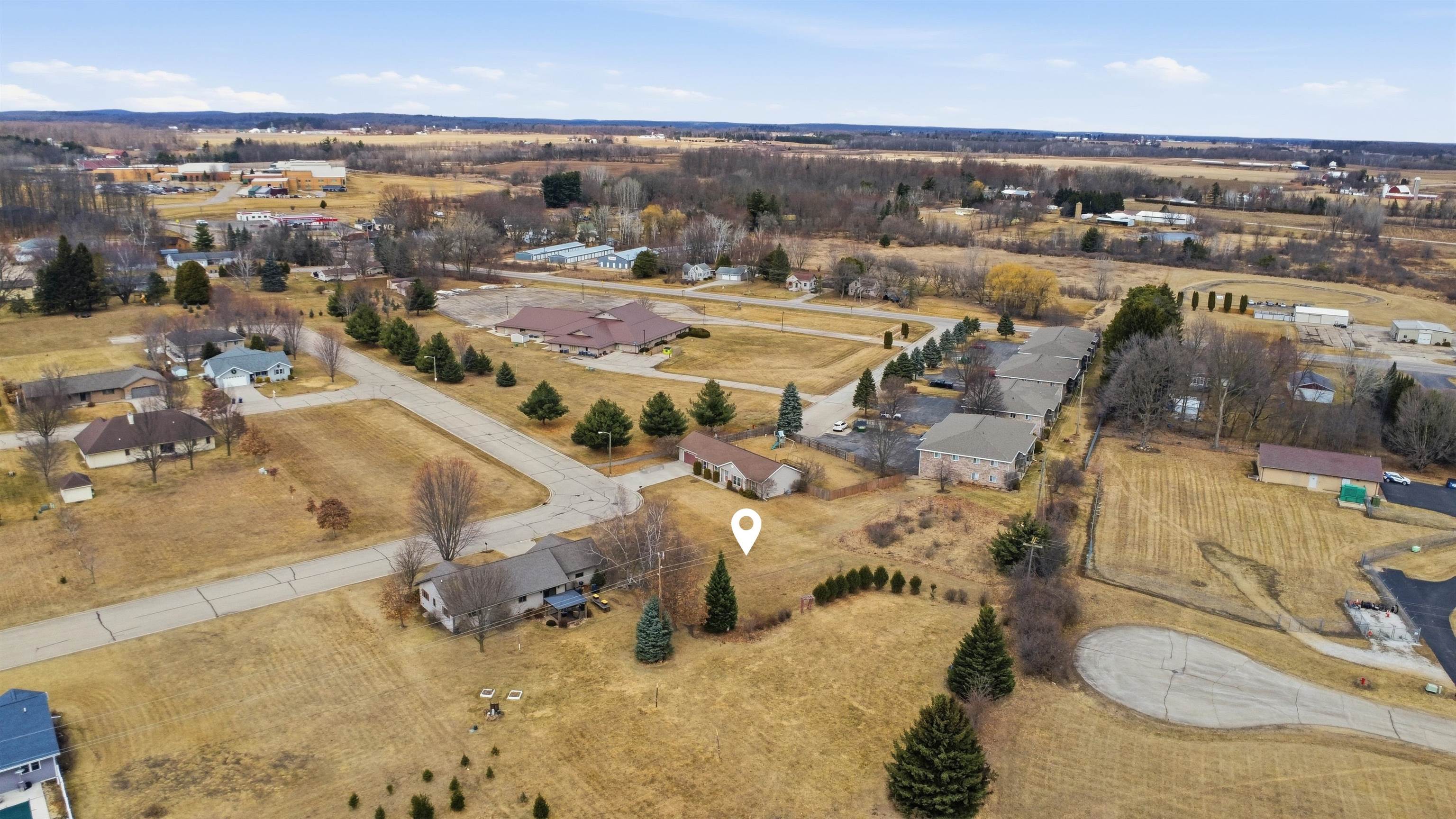 MCKINLEY Avenue Unit: 9