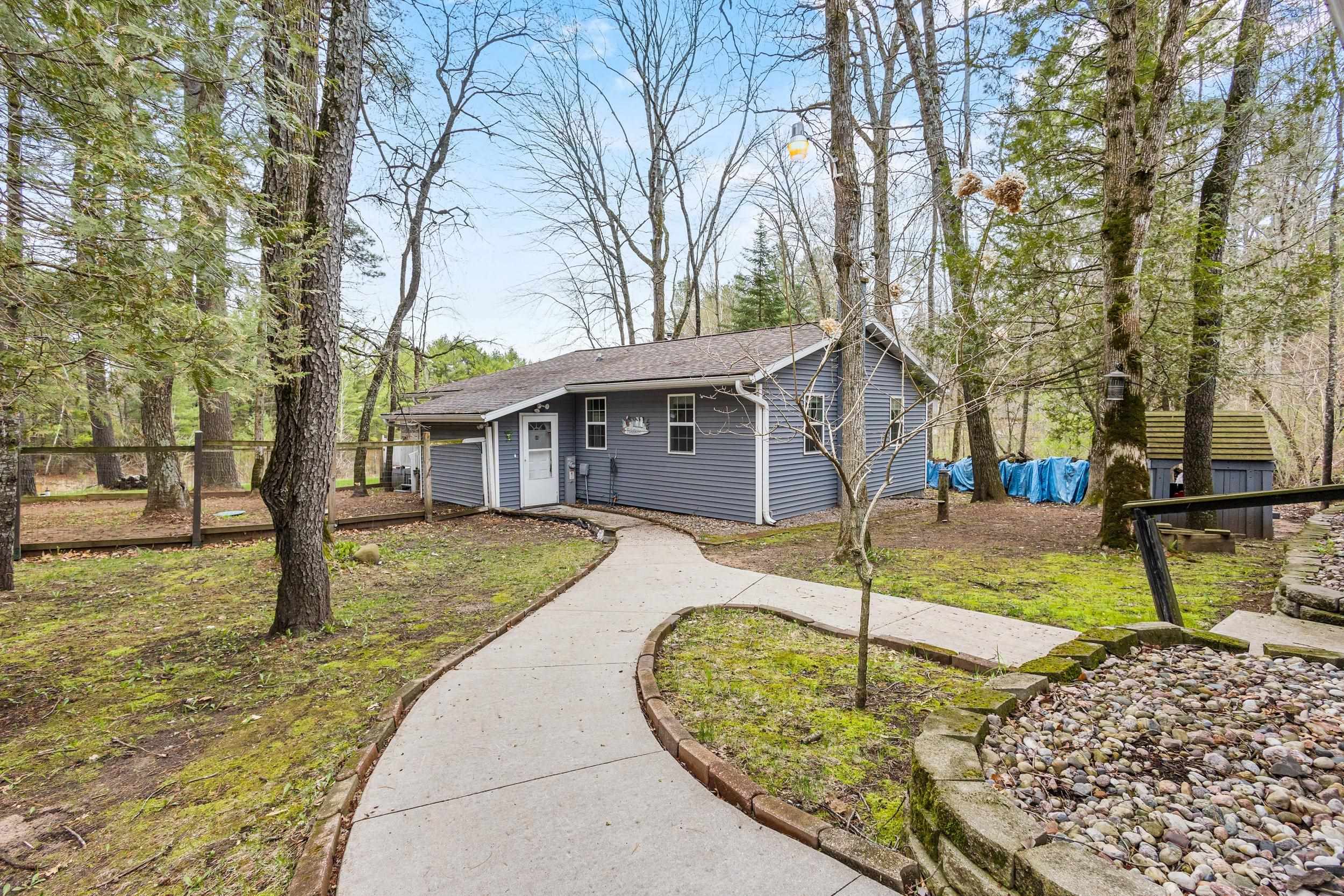 W2737 BEAVER BAY Road