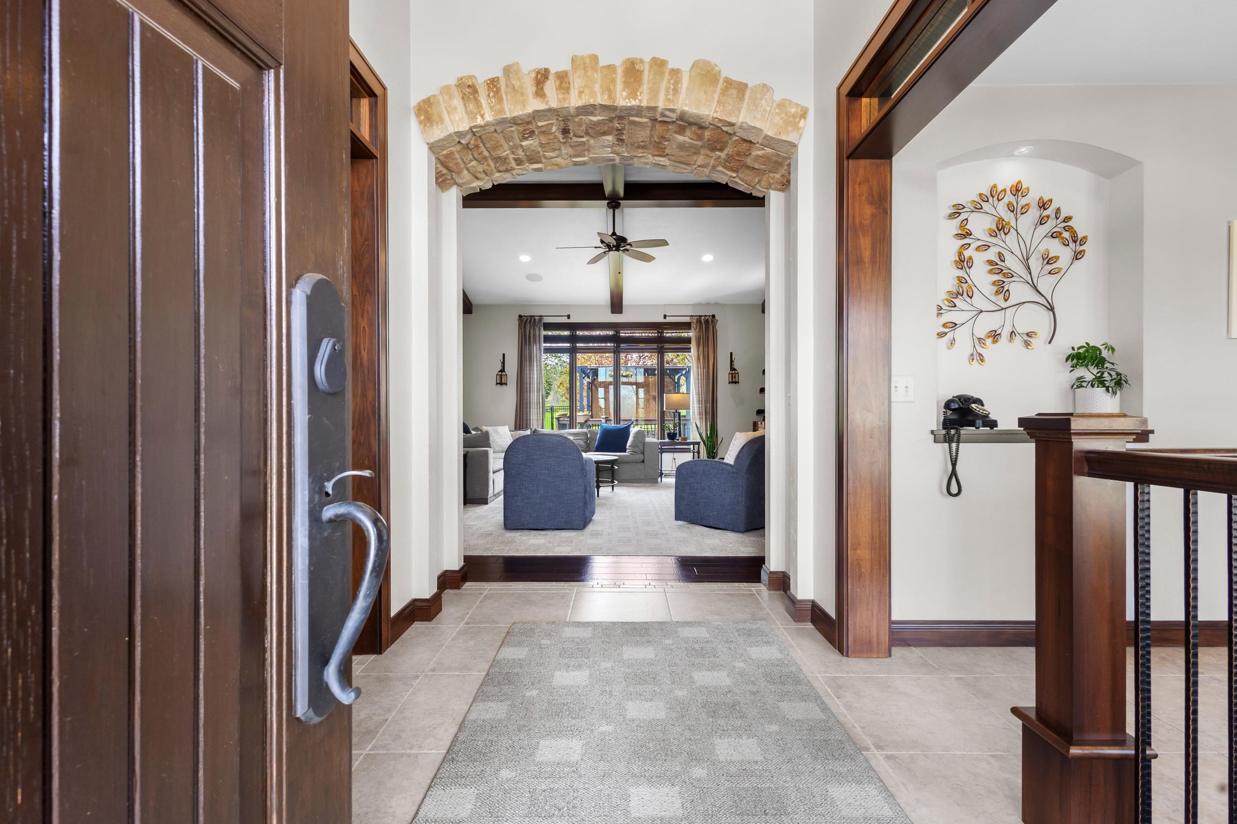3508 W WARNER ESTATES Drive