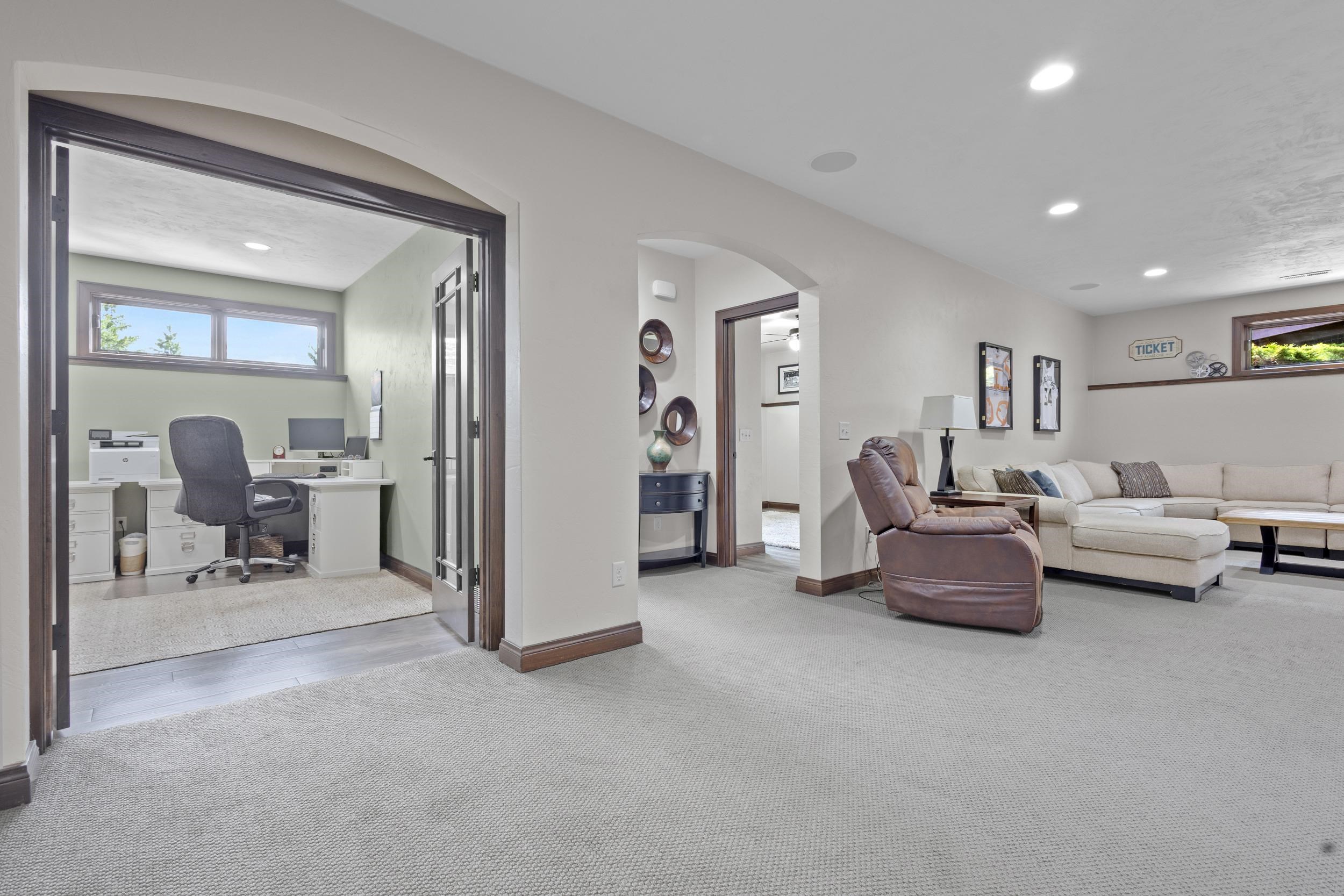 3508 W WARNER ESTATES Drive