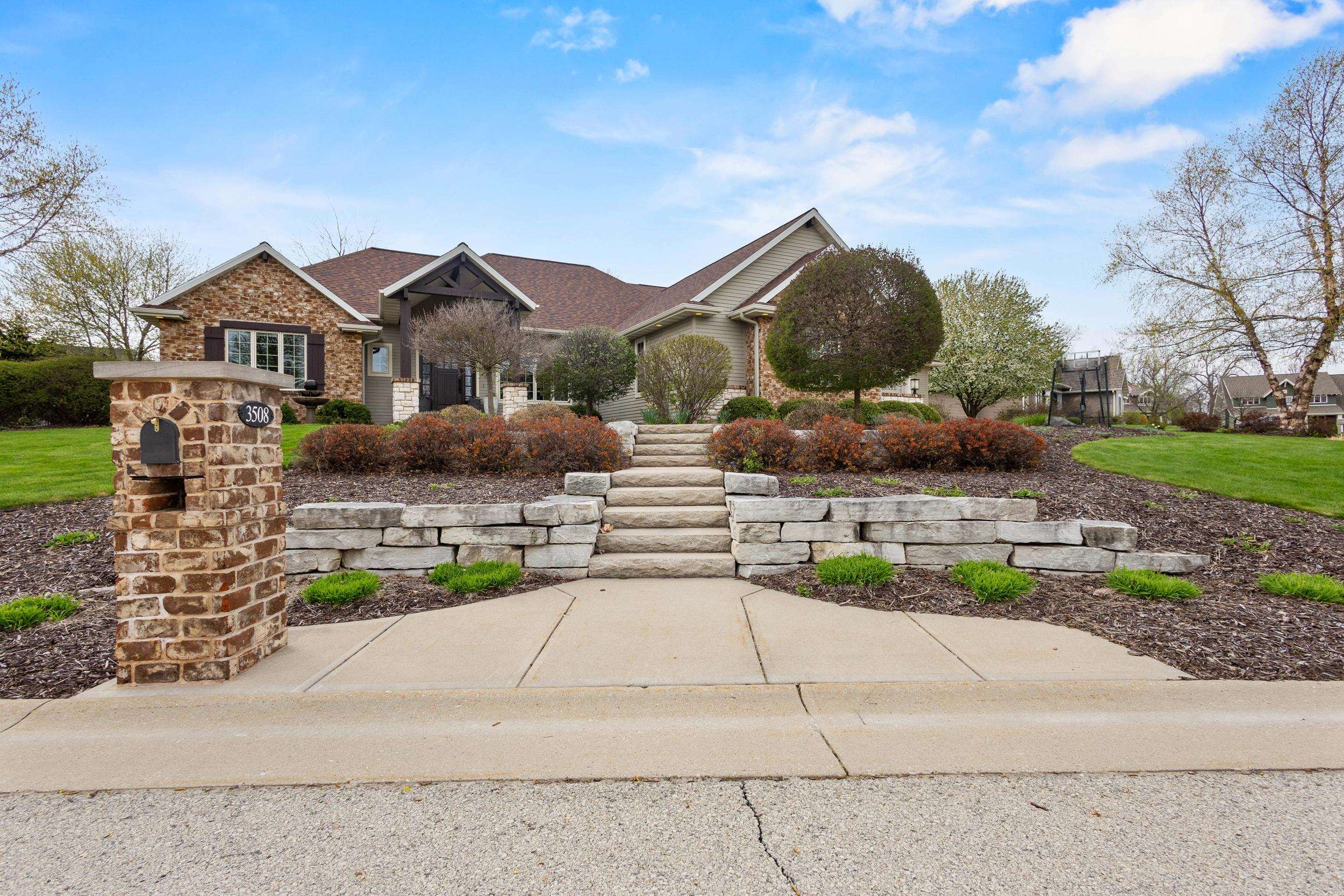 3508 W WARNER ESTATES Drive