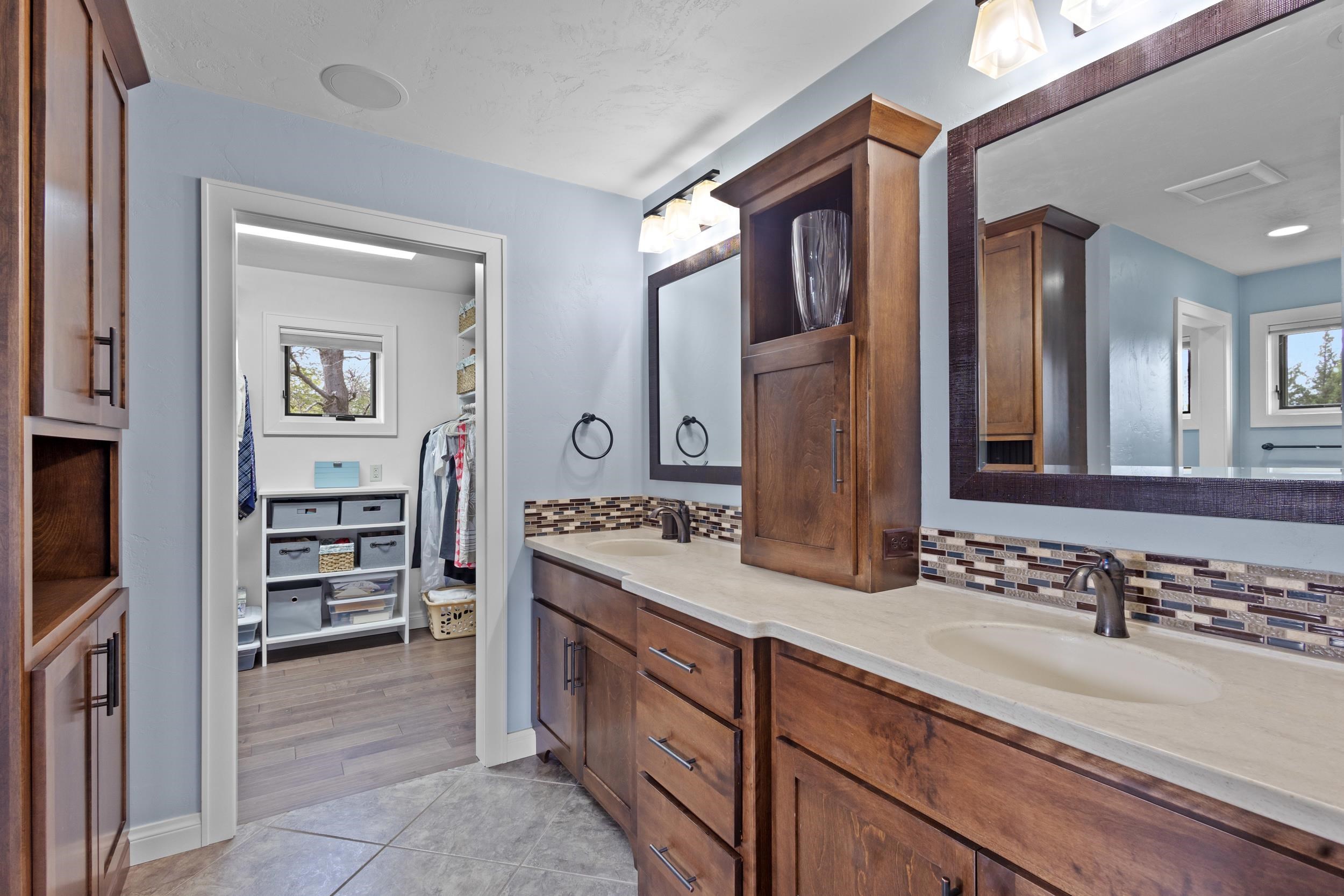 3508 W WARNER ESTATES Drive